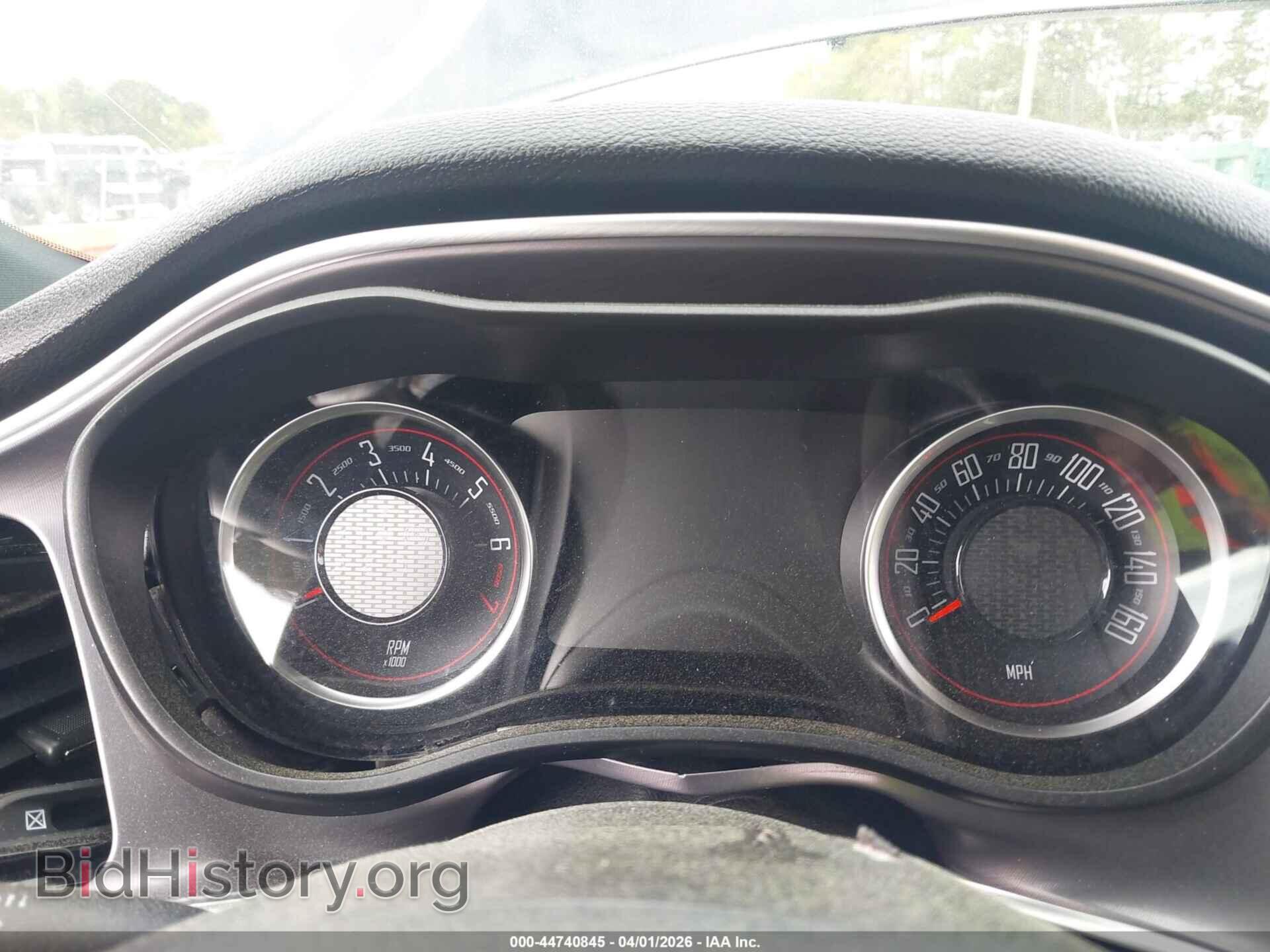 2019 DODGE CHALLENGER - VIN: 2C3CDZAG6KH733920 - Фото 7