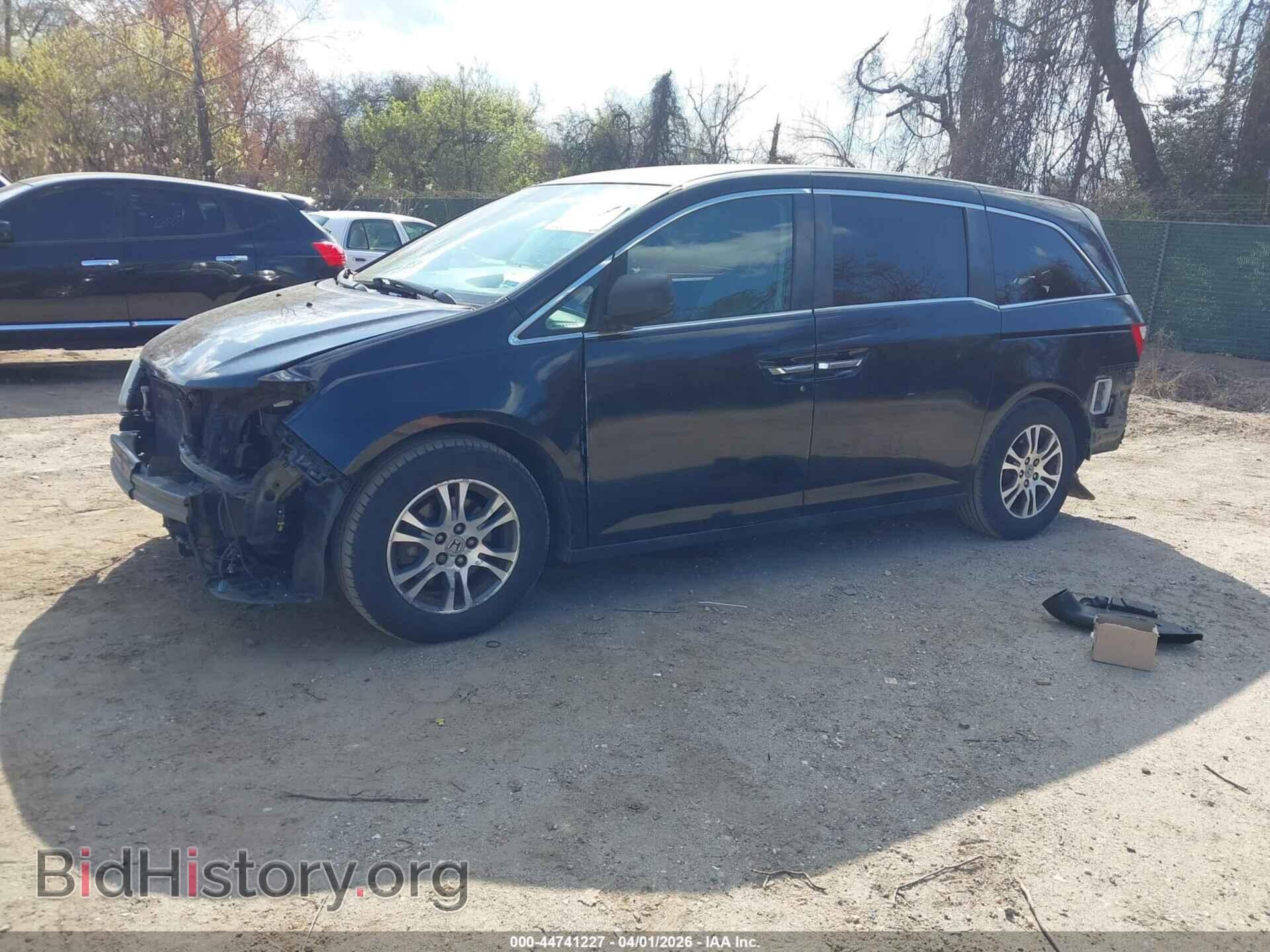 2013 HONDA ODYSSEY - VIN: 5FNRL5H40DB075419 - Фото 2