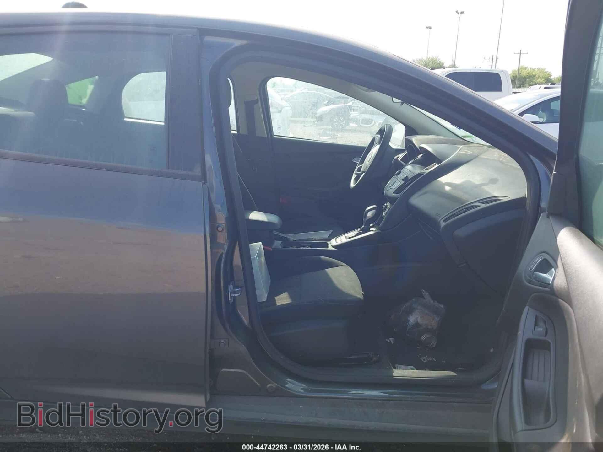 2018 FORD FOCUS - VIN: 1FADP3F2XJL311299 - Photo 5