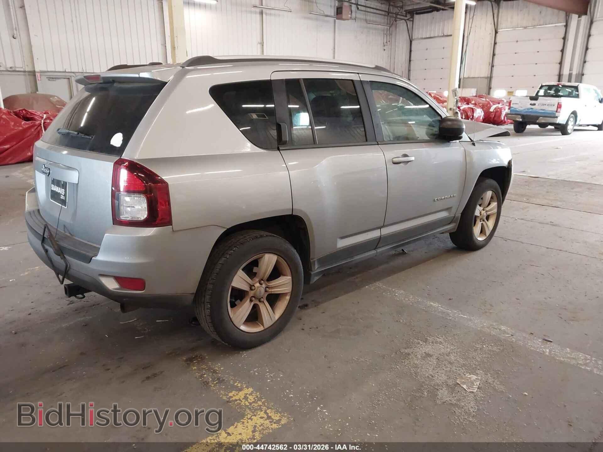2016 JEEP COMPASS - VIN: 1C4NJDBB2GD780028 - Фото 4