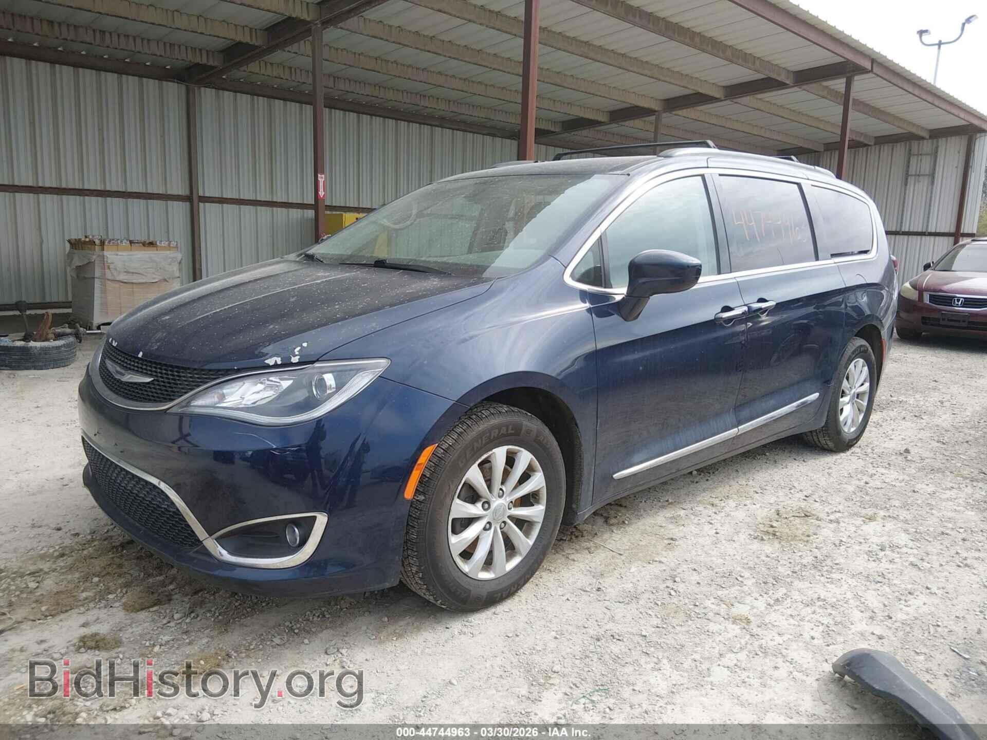 2017 CHRYSLER PACIFICA - VIN: 2C4RC1BG2HR657866 - Photo 2