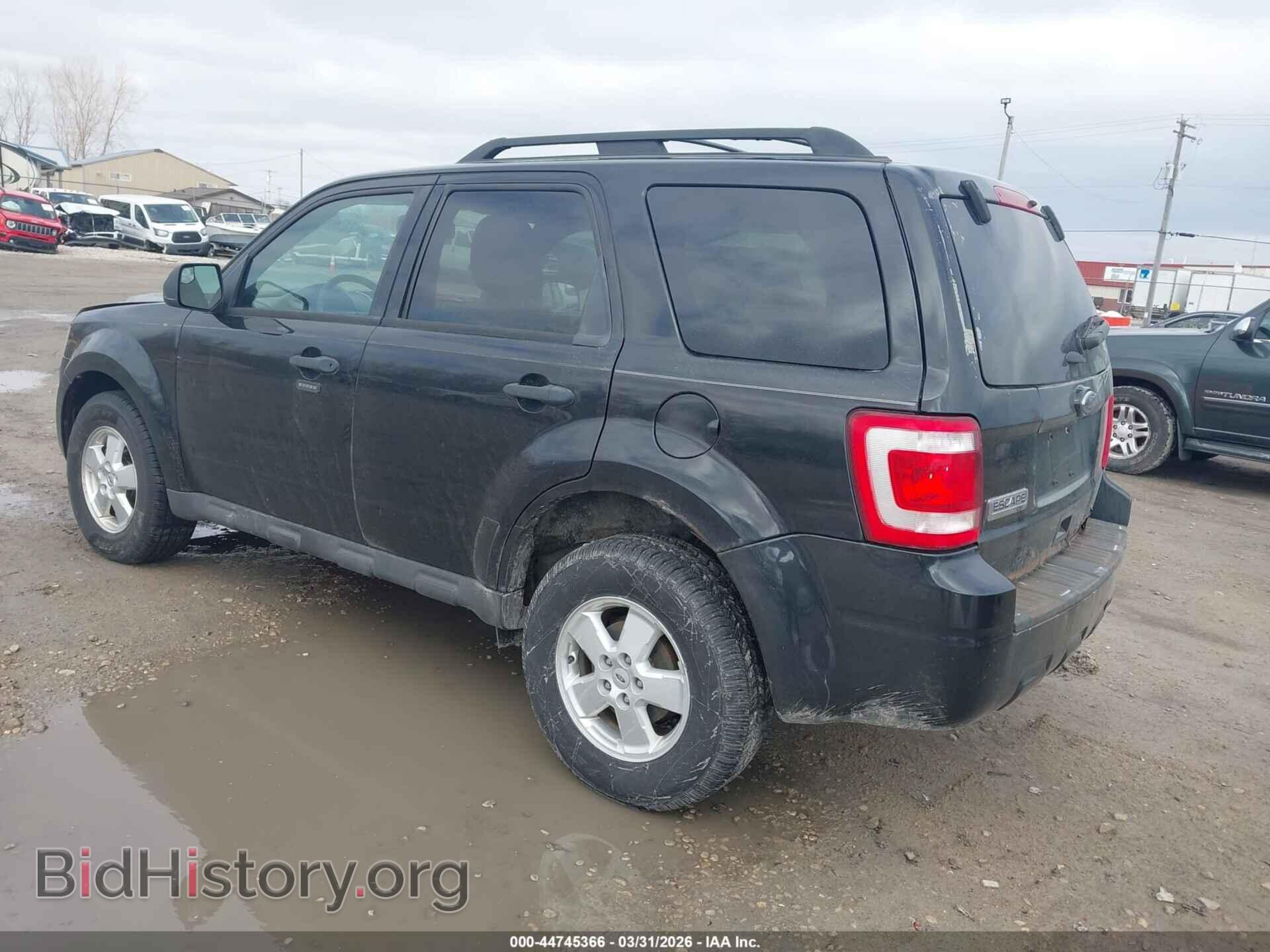 2011 FORD ESCAPE - VIN: 1FMCU0D78BKA73788 - Фото 3