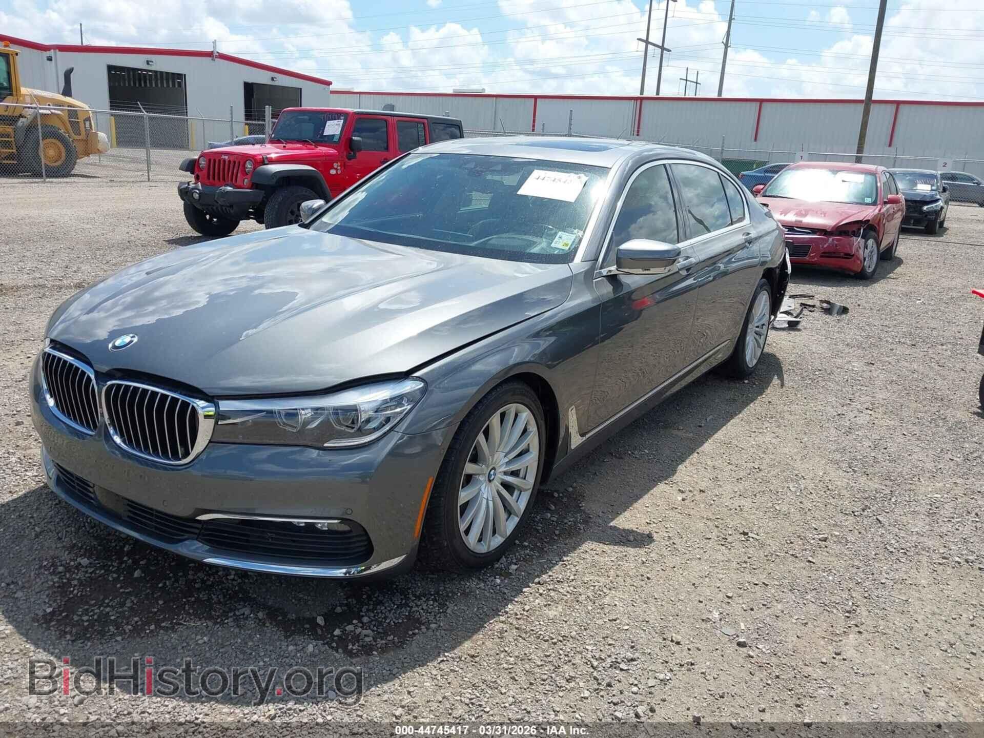 2016 BMW 740I - VIN: WBA7E2C5XGG503908 - Фото 2
