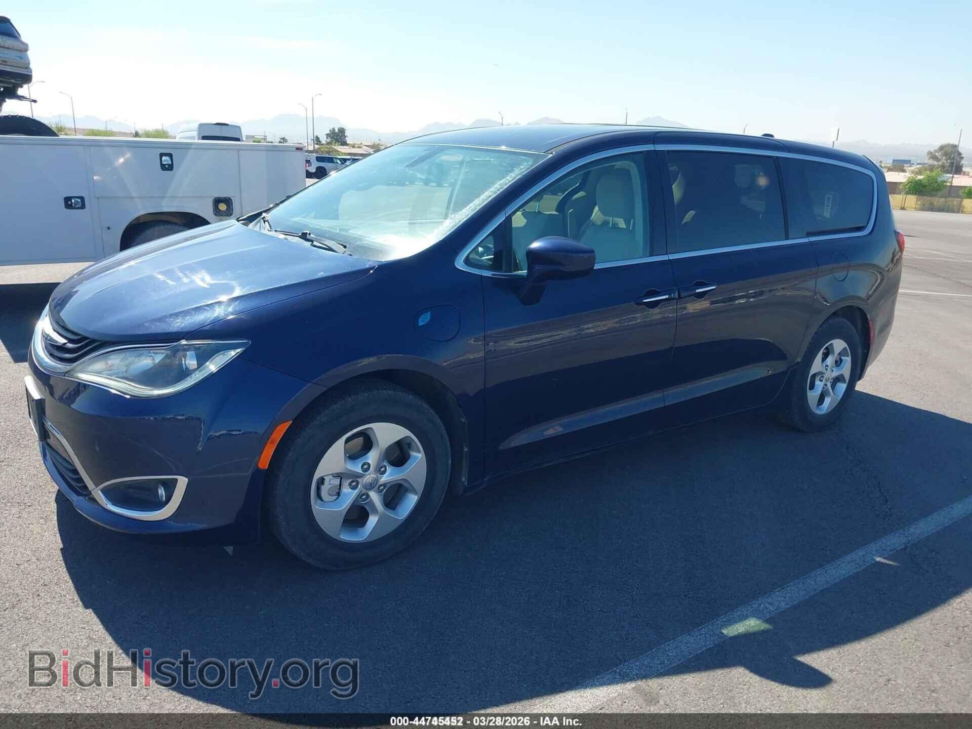 2017 CHRYSLER PACIFICA HYBRID - VIN: 2C4RC1H77HR765083 - Фото 2