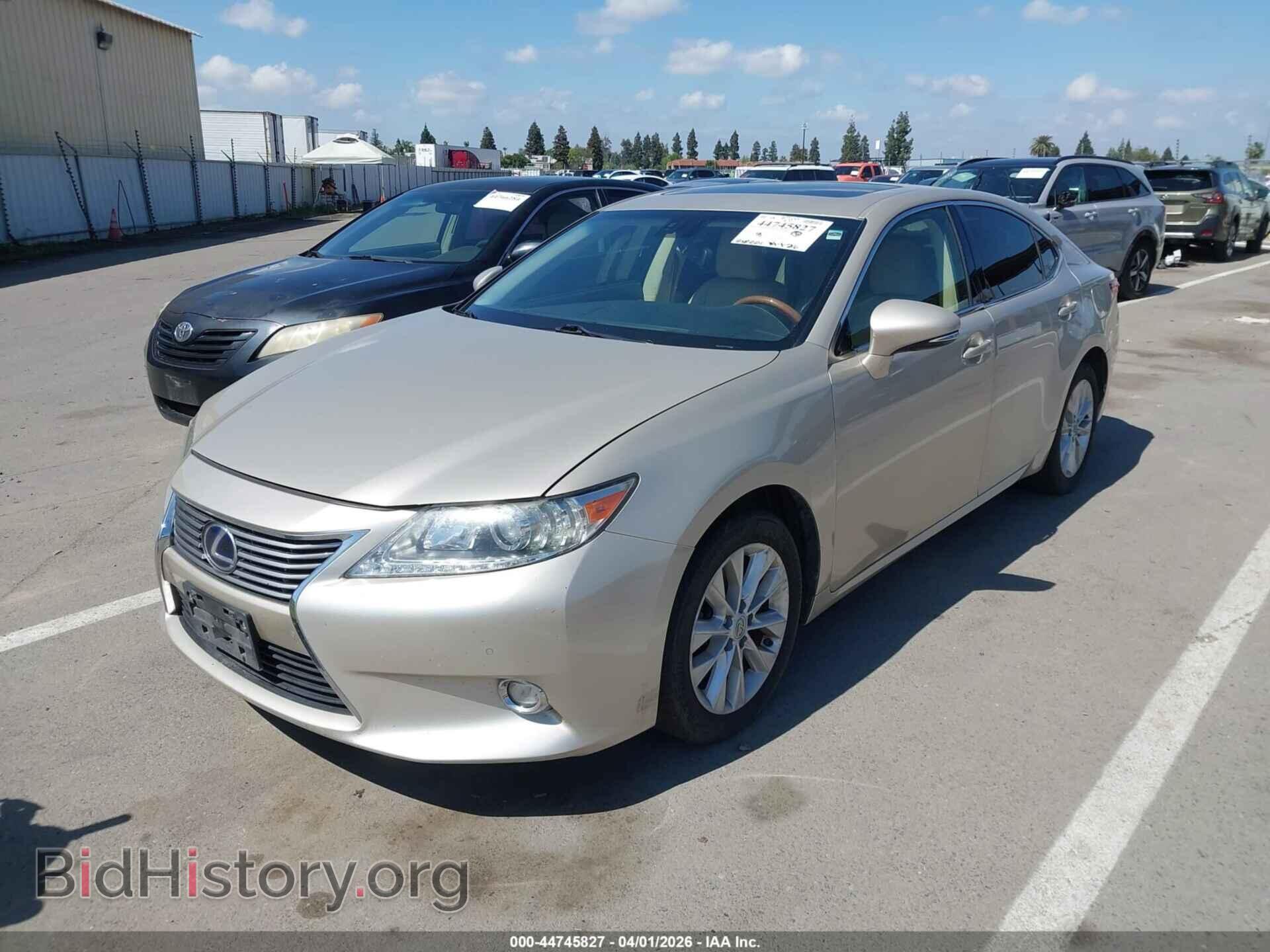2014 LEXUS ES 300H - VIN: JTHBW1GG1E2070570 - Фото 2