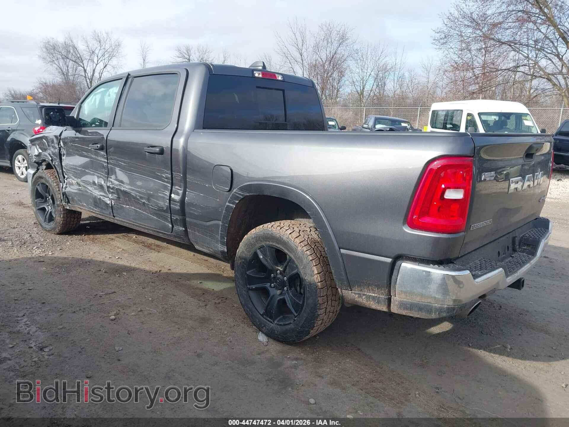 2025 RAM 1500 - VIN: 1C6SRFMP2SN704433 - Фото 3