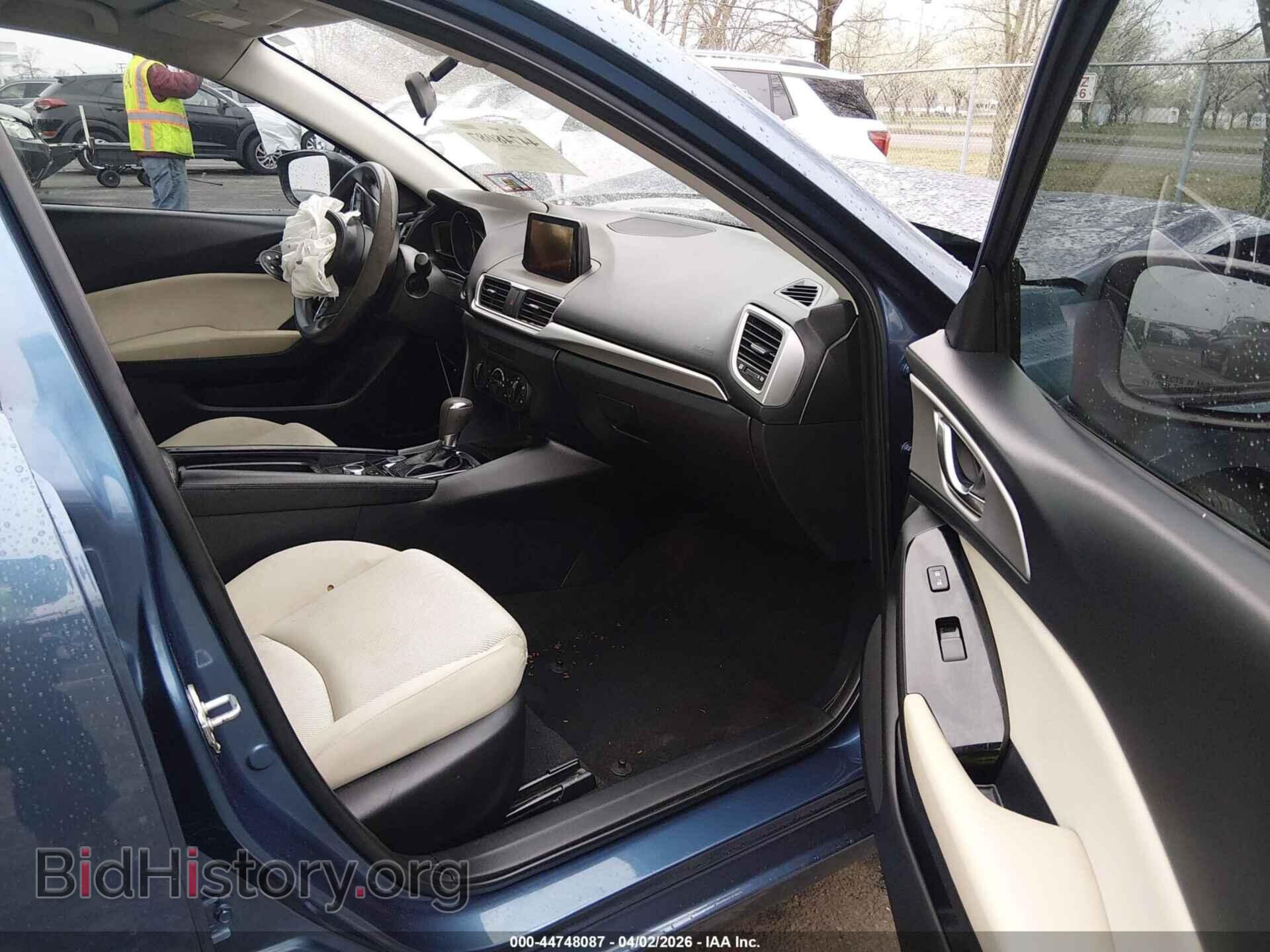 2017 MAZDA MAZDA3 - VIN: 3MZBN1U75HM124732 - Фото 5