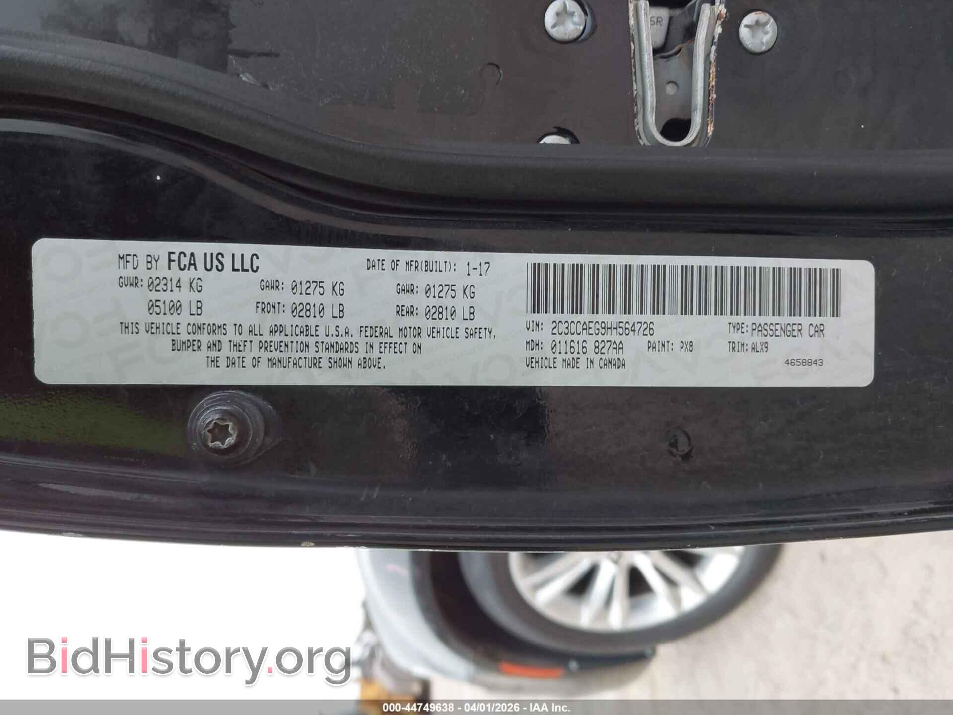 2017 CHRYSLER 300C - VIN: 2C3CCAEG9HH564726 - Фото 9