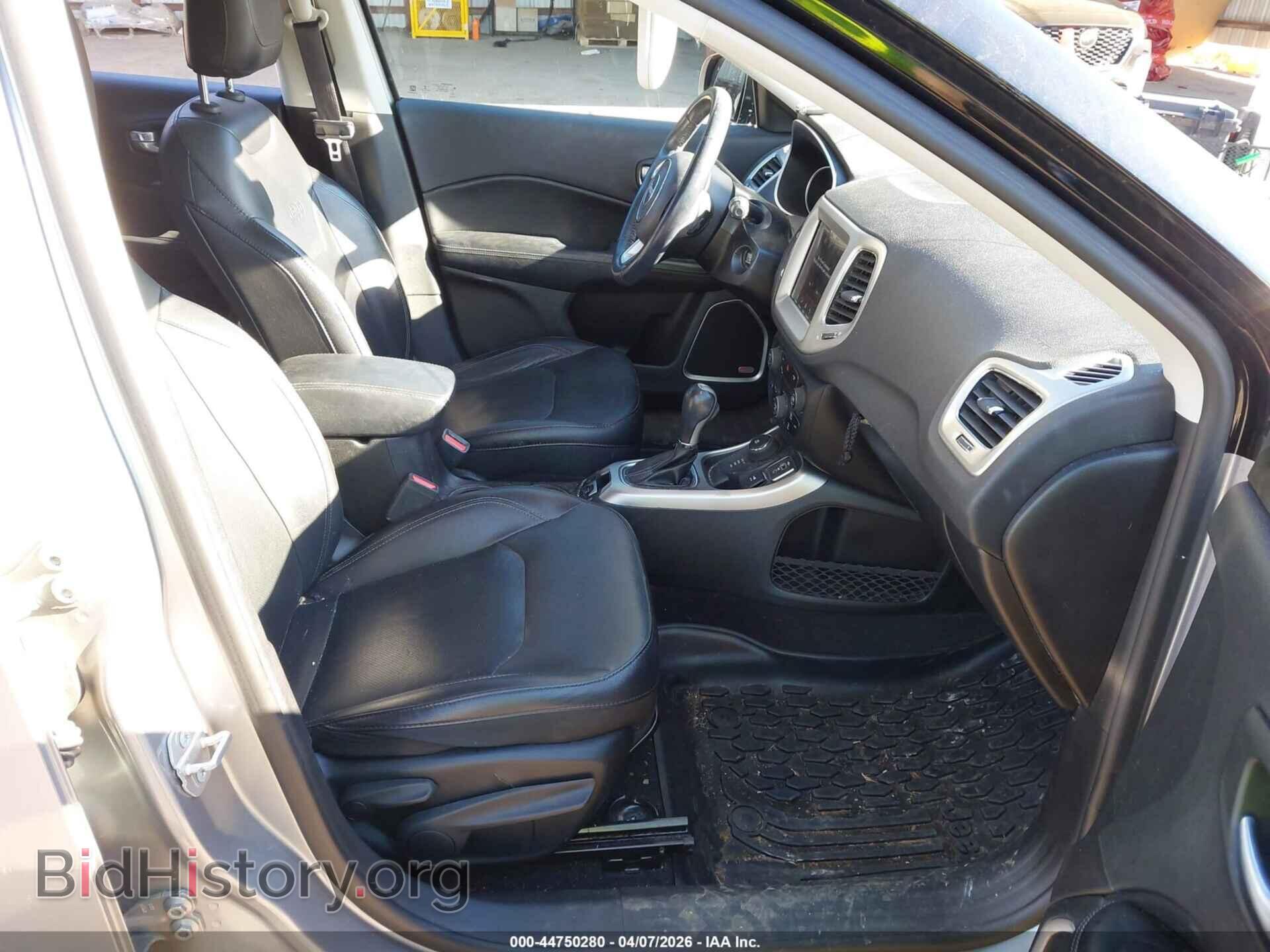 2019 JEEP COMPASS - VIN: 3C4NJDCBXKT660396 - Фото 5