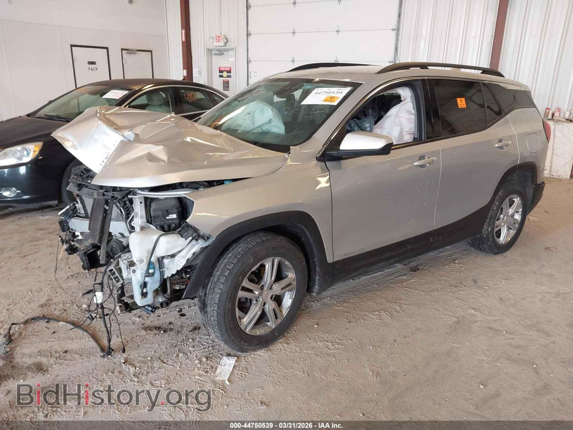 2020 GMC TERRAIN - VIN: 3GKALMEVXLL317464 - Фото 2