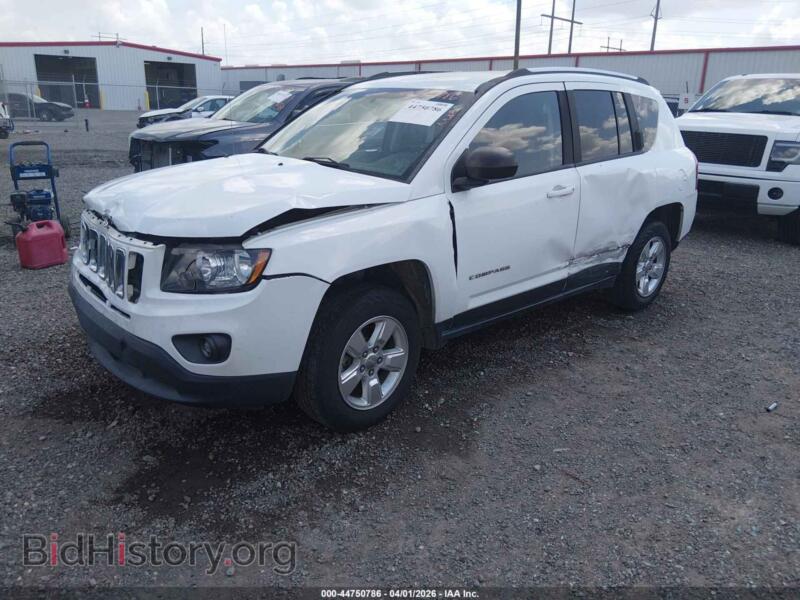 2015 Jeep COMPASS (VIN 1C4NJCBA0FD219066) — photo 2 of 18