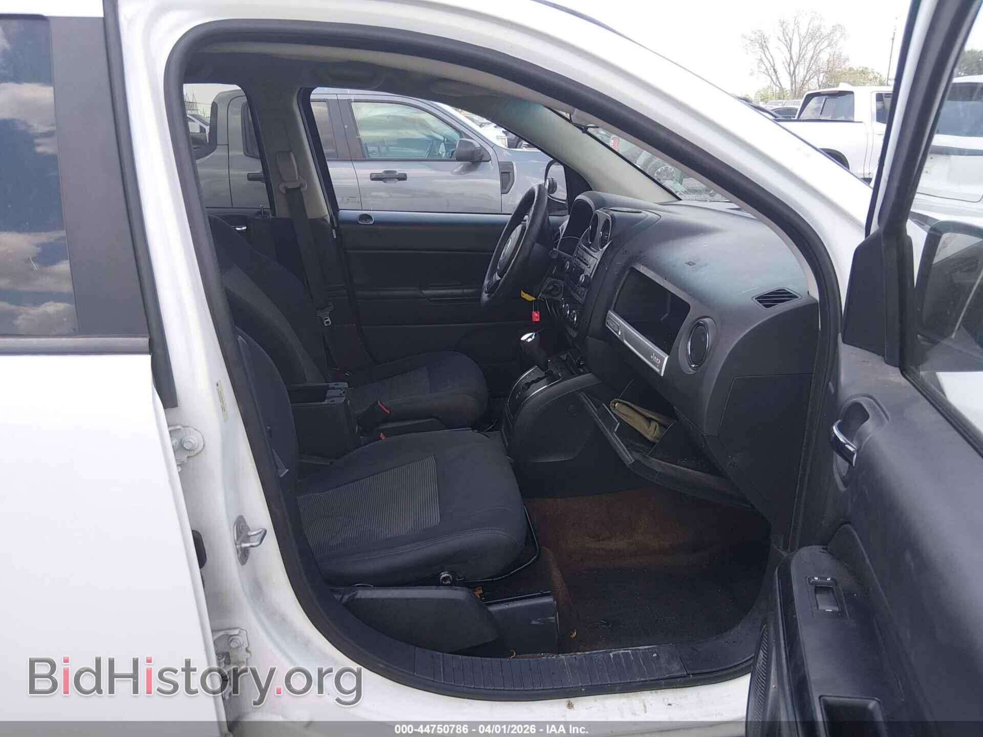 2015 JEEP COMPASS - VIN: 1C4NJCBA0FD219066 - Фото 5