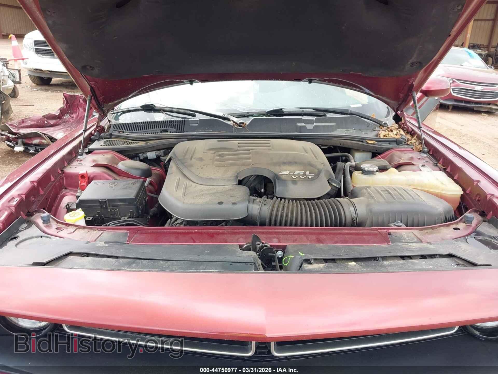 2019 DODGE CHALLENGER - VIN: 2C3CDZAG3KH677757 - Фото 10