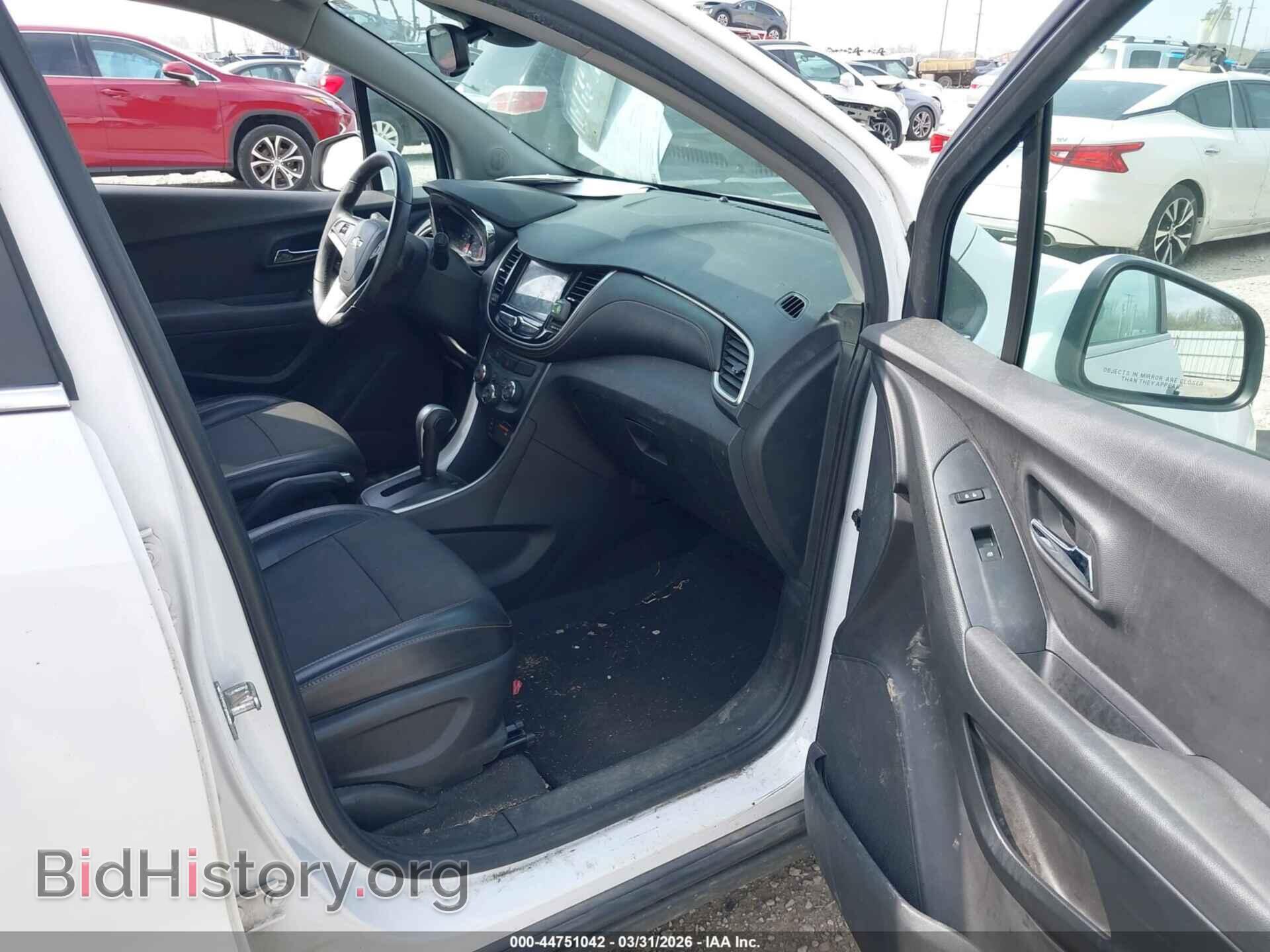 2017 CHEVROLET TRAX - VIN: 3GNCJLSB8HL215657 - Фото 5