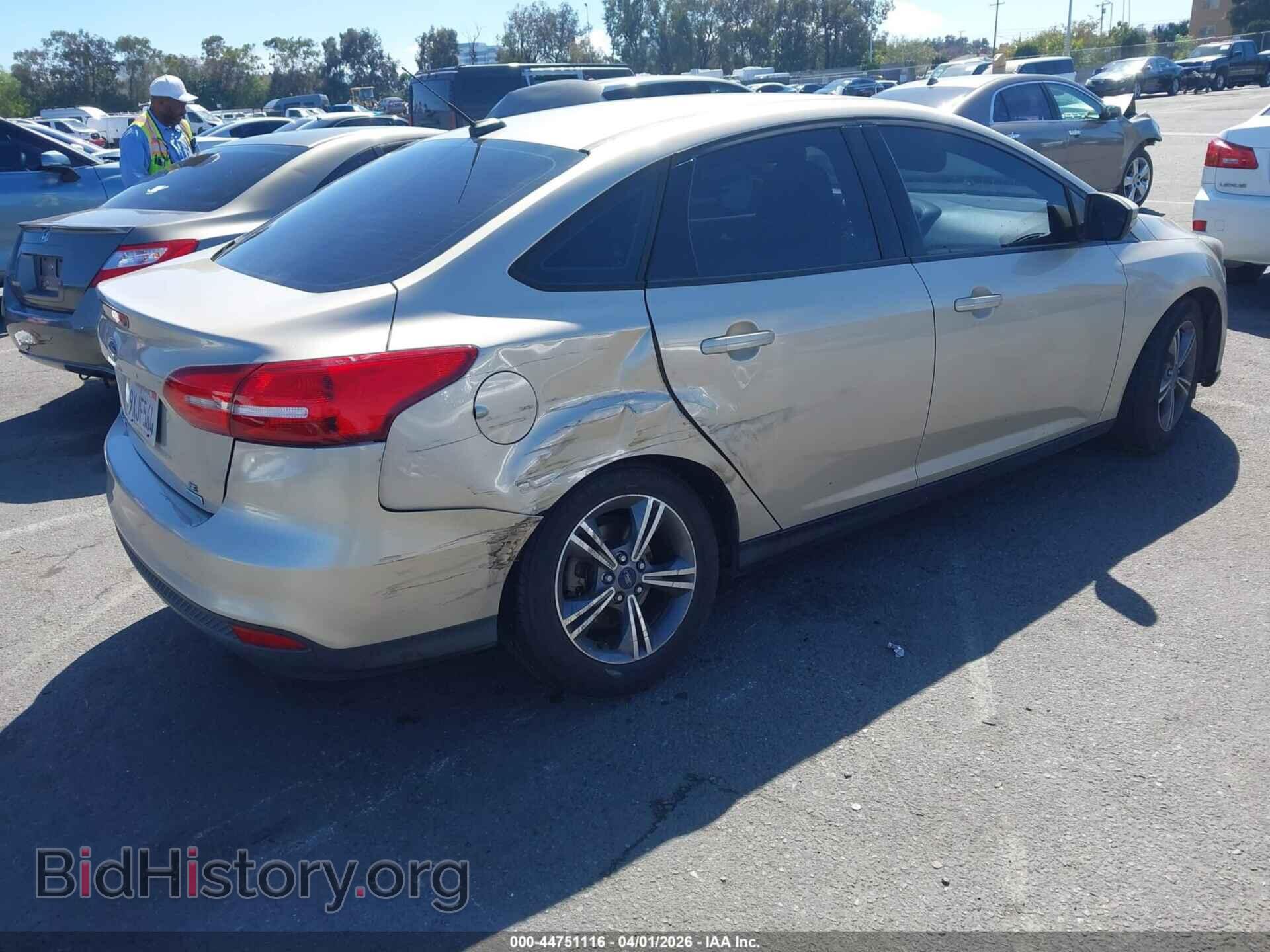 2017 FORD FOCUS - VIN: 1FADP3FE1HL251840 - Фото 4