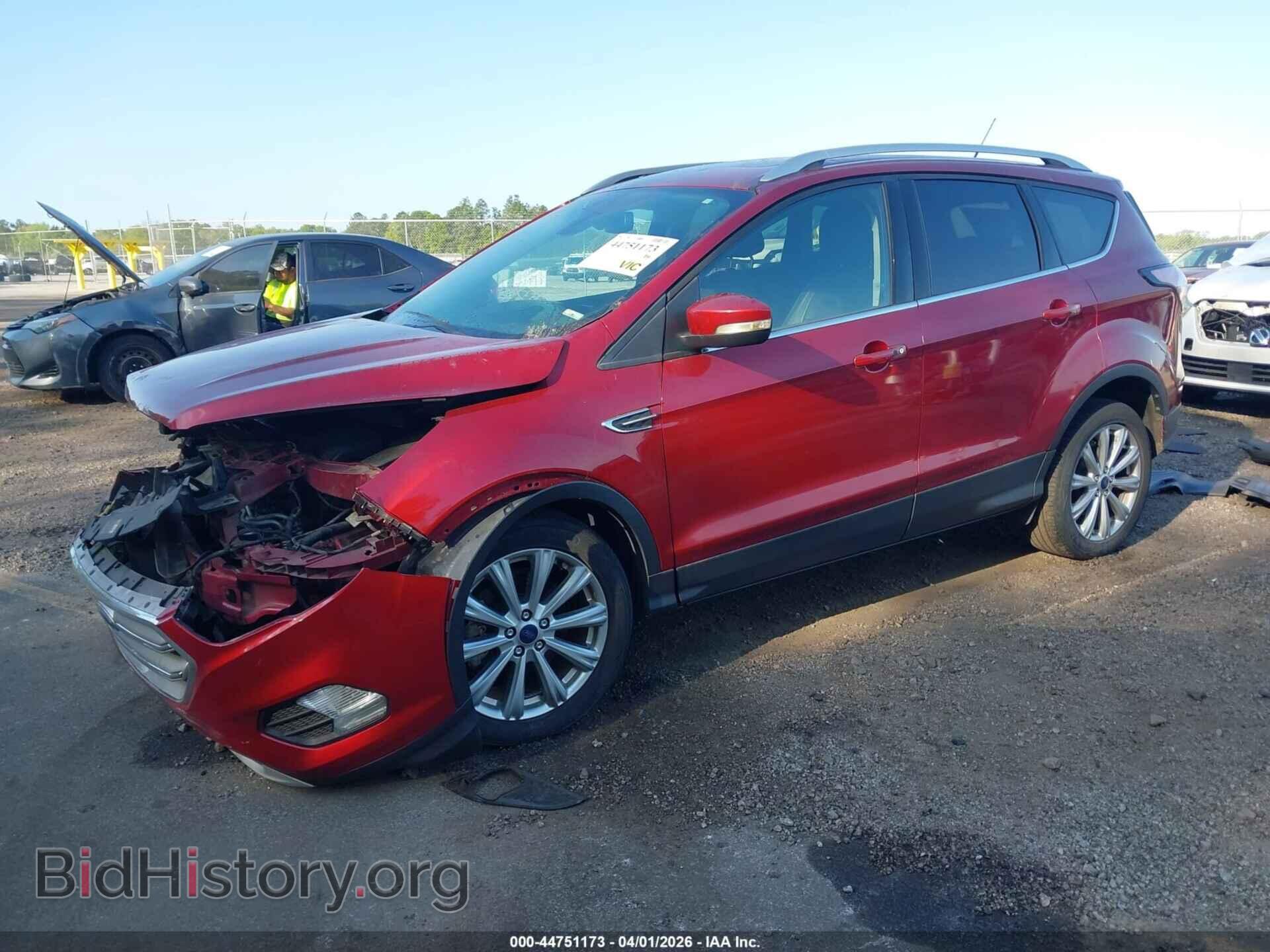 2017 FORD ESCAPE - VIN: 1FMCU9J94HUB66587 - Фото 2