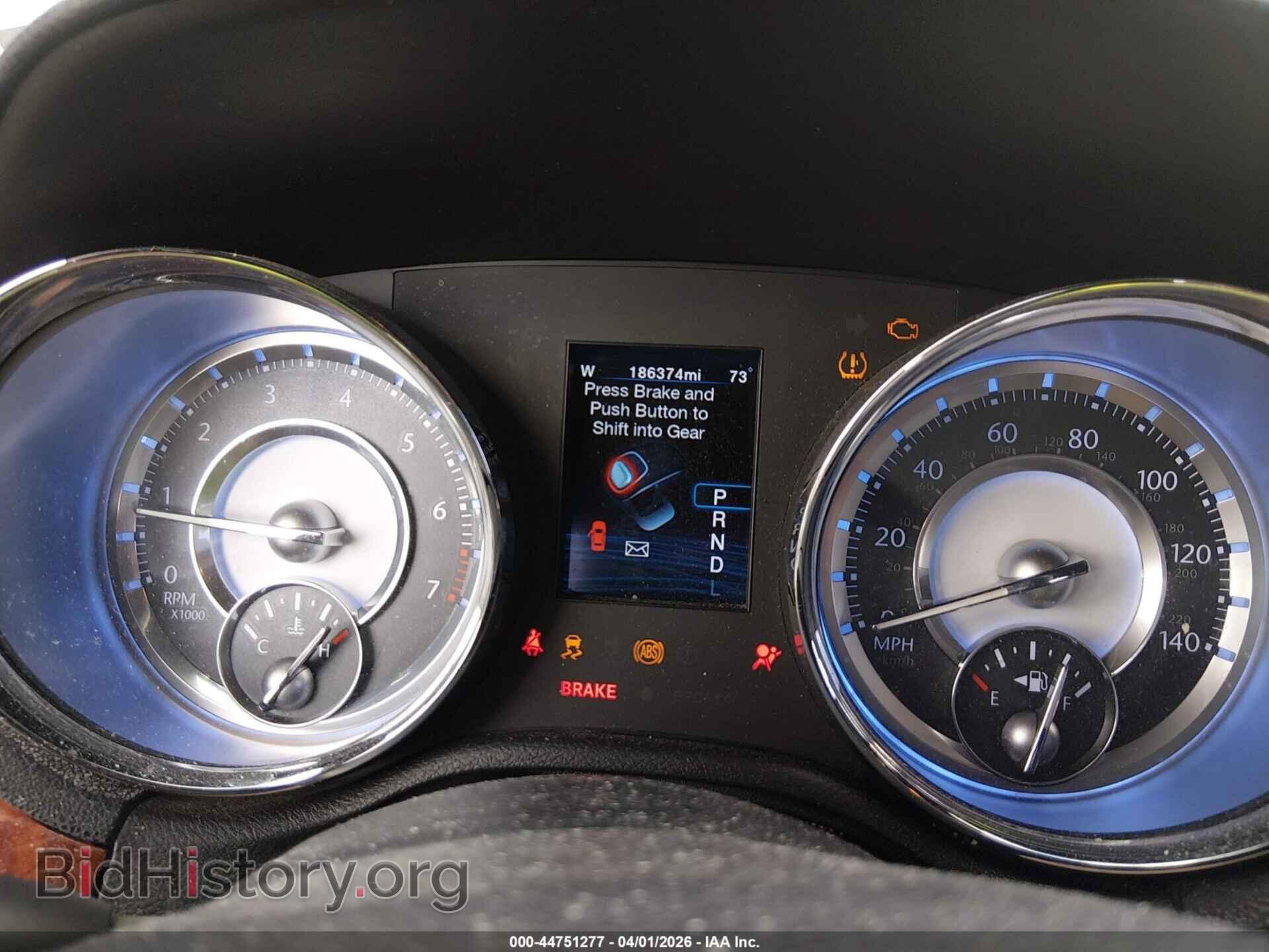 2012 CHRYSLER 300 - VIN: 2C3CCACG7CH265666 - Photo 7