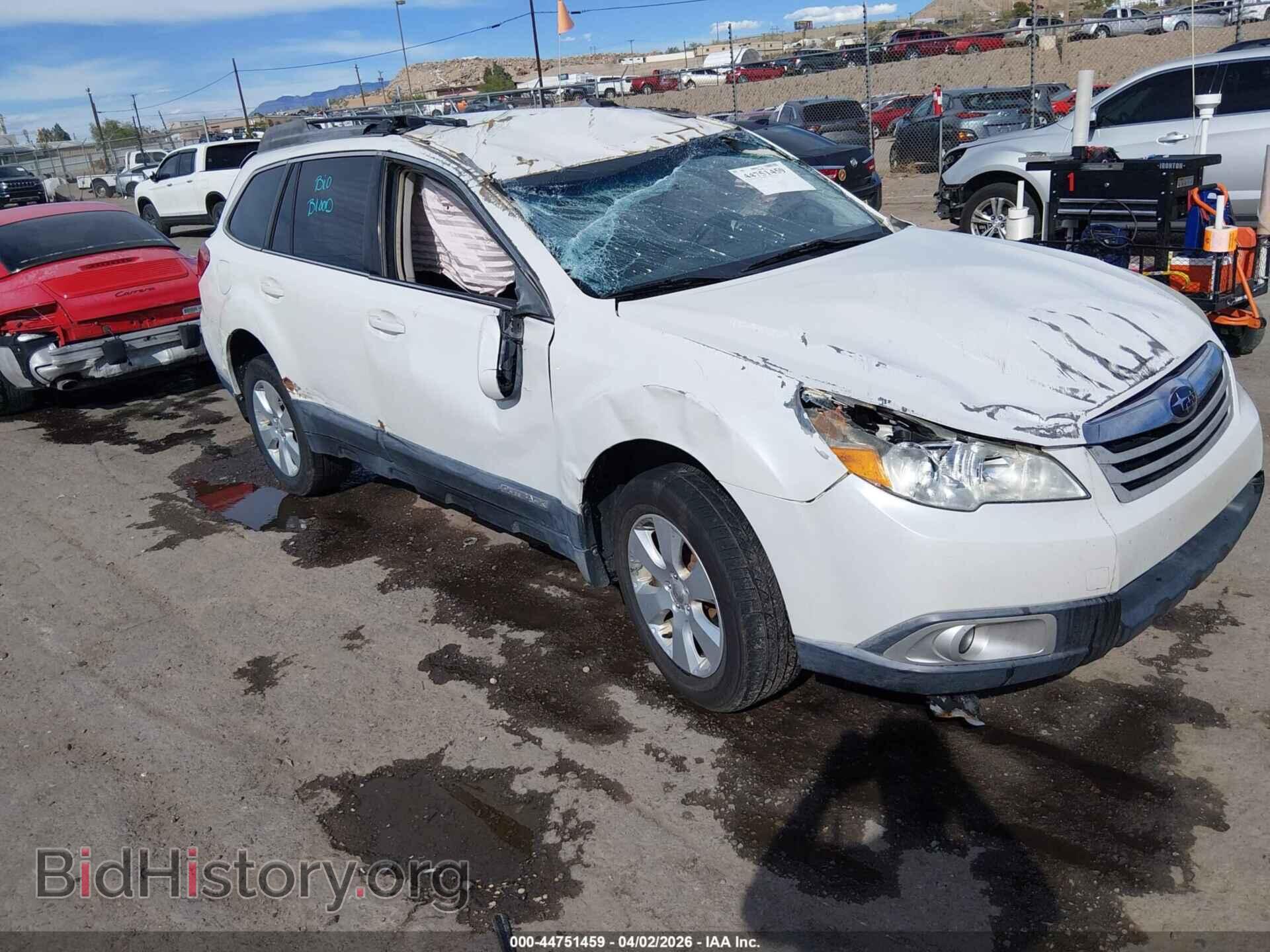 Photo 4S4BRBCC4B1318504 - SUBARU OUTBACK 2011