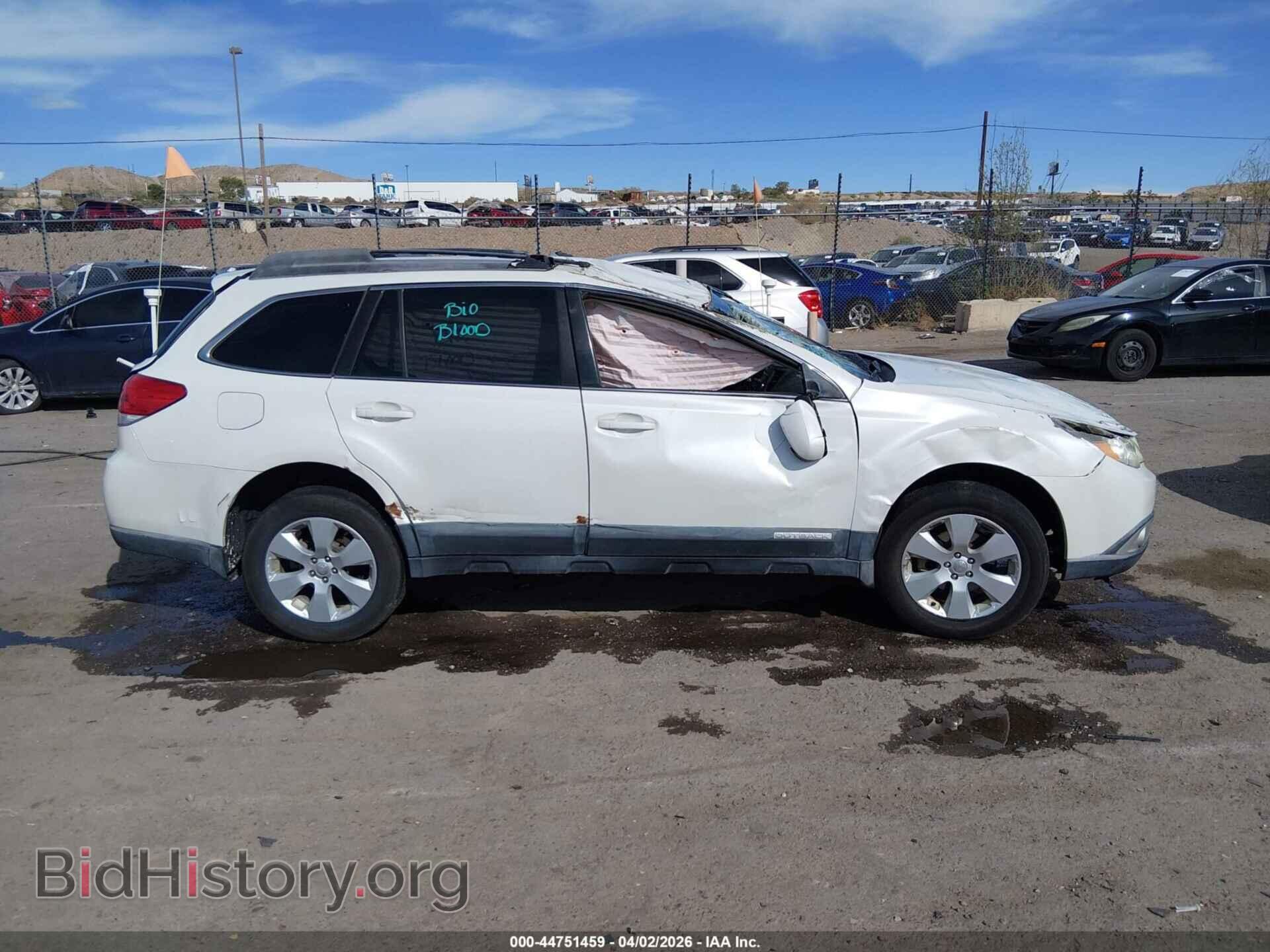2011 SUBARU OUTBACK - VIN: 4S4BRBCC4B1318504 - Фото 12