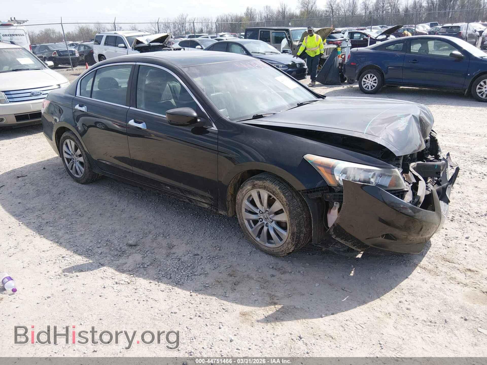 Фотография 1HGCP3F86CA036198 - HONDA ACCORD 2012