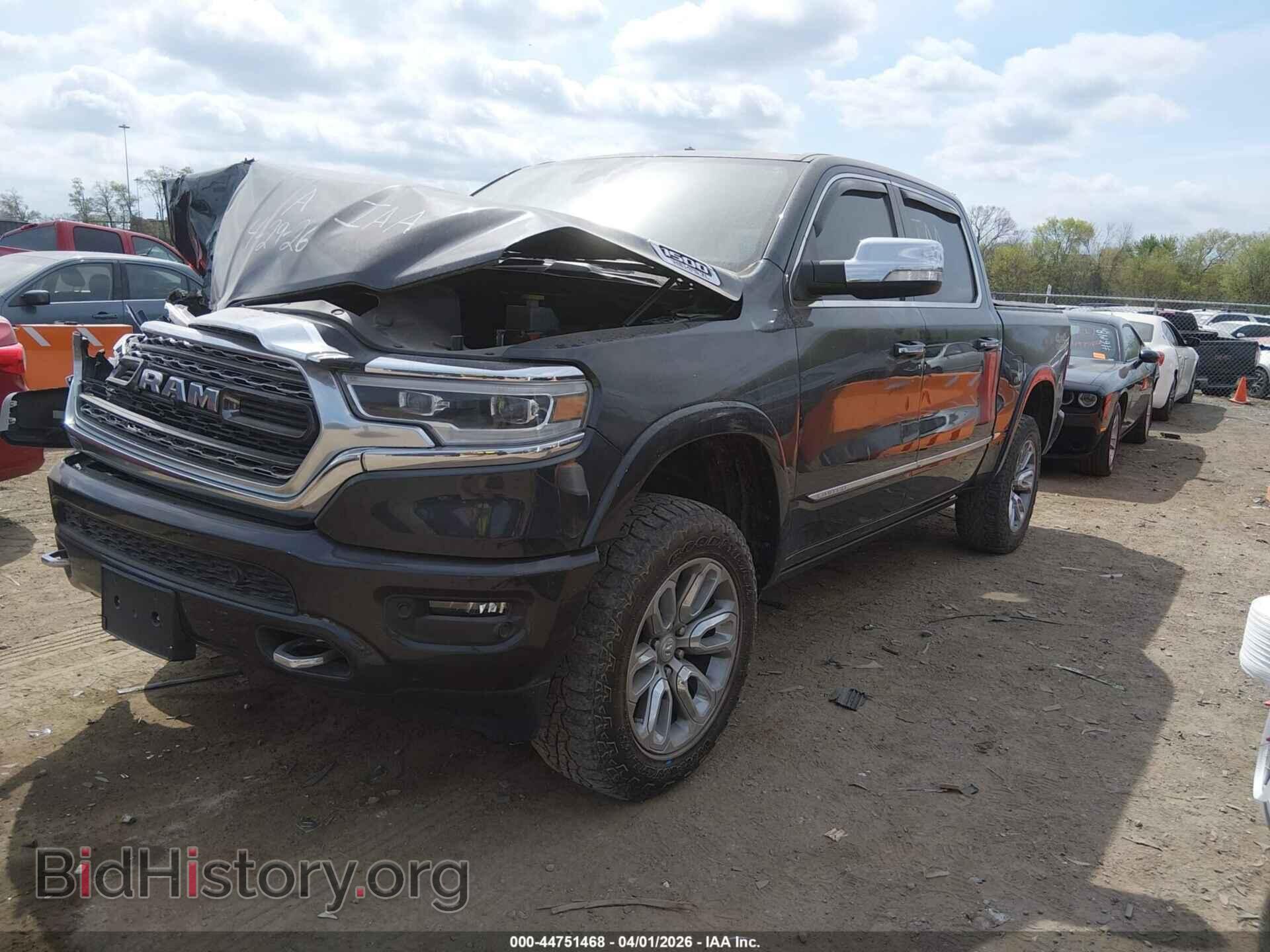2019 RAM 1500 - VIN: 1C6SRFHT1KN888108 - Фото 2
