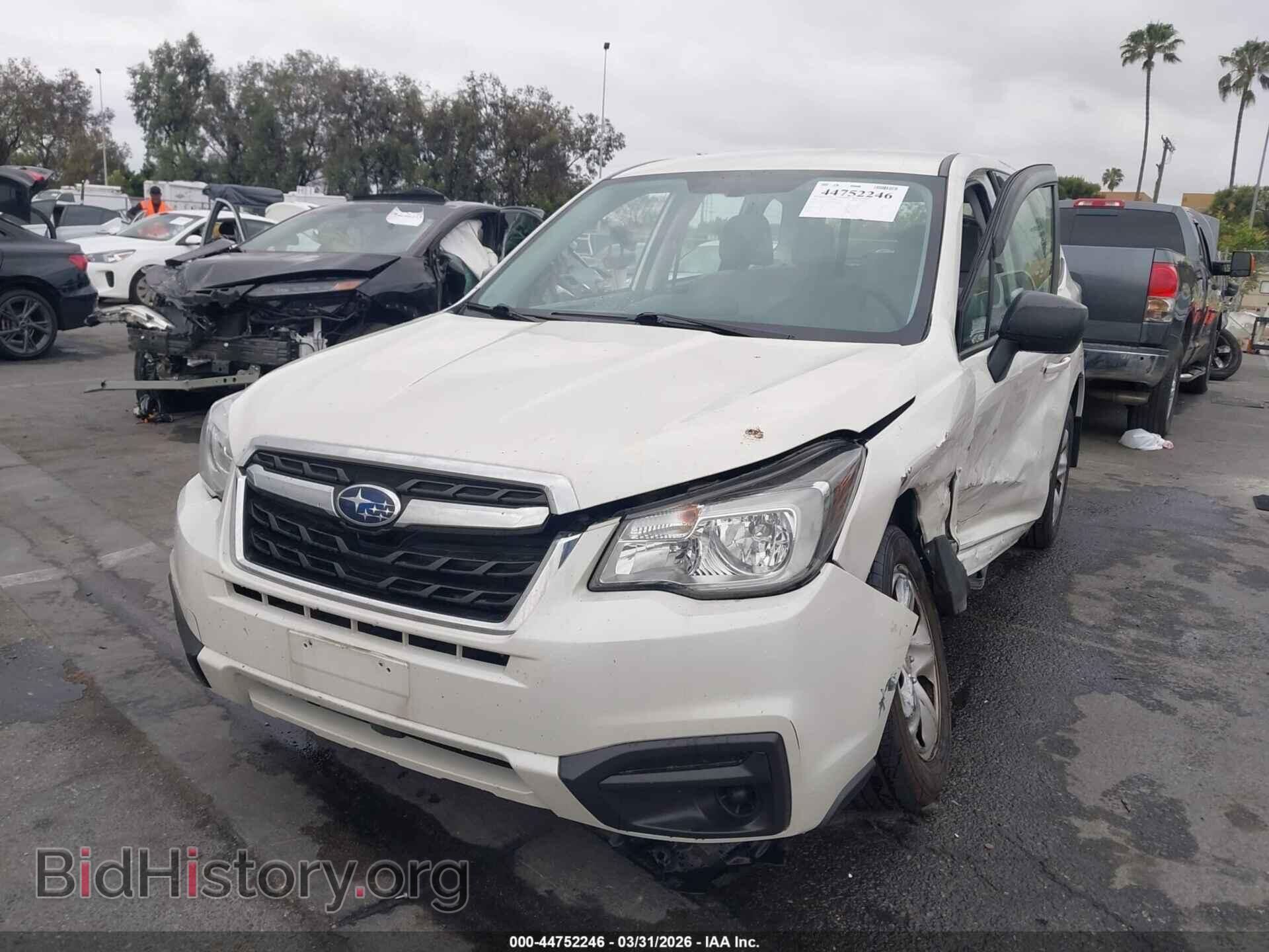 2017 SUBARU FORESTER - VIN: JF2SJAAC2HH450462 - Photo 2