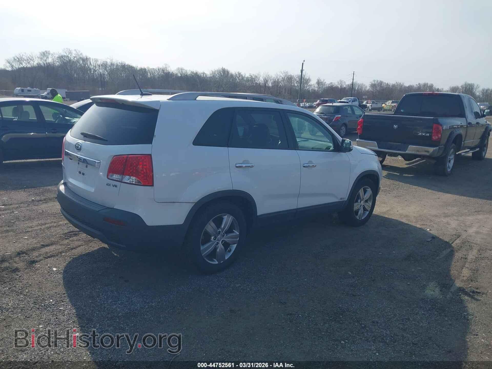 2011 SUBARU FORESTER - VIN: JF2SHADC5BH729242 - Фото 4