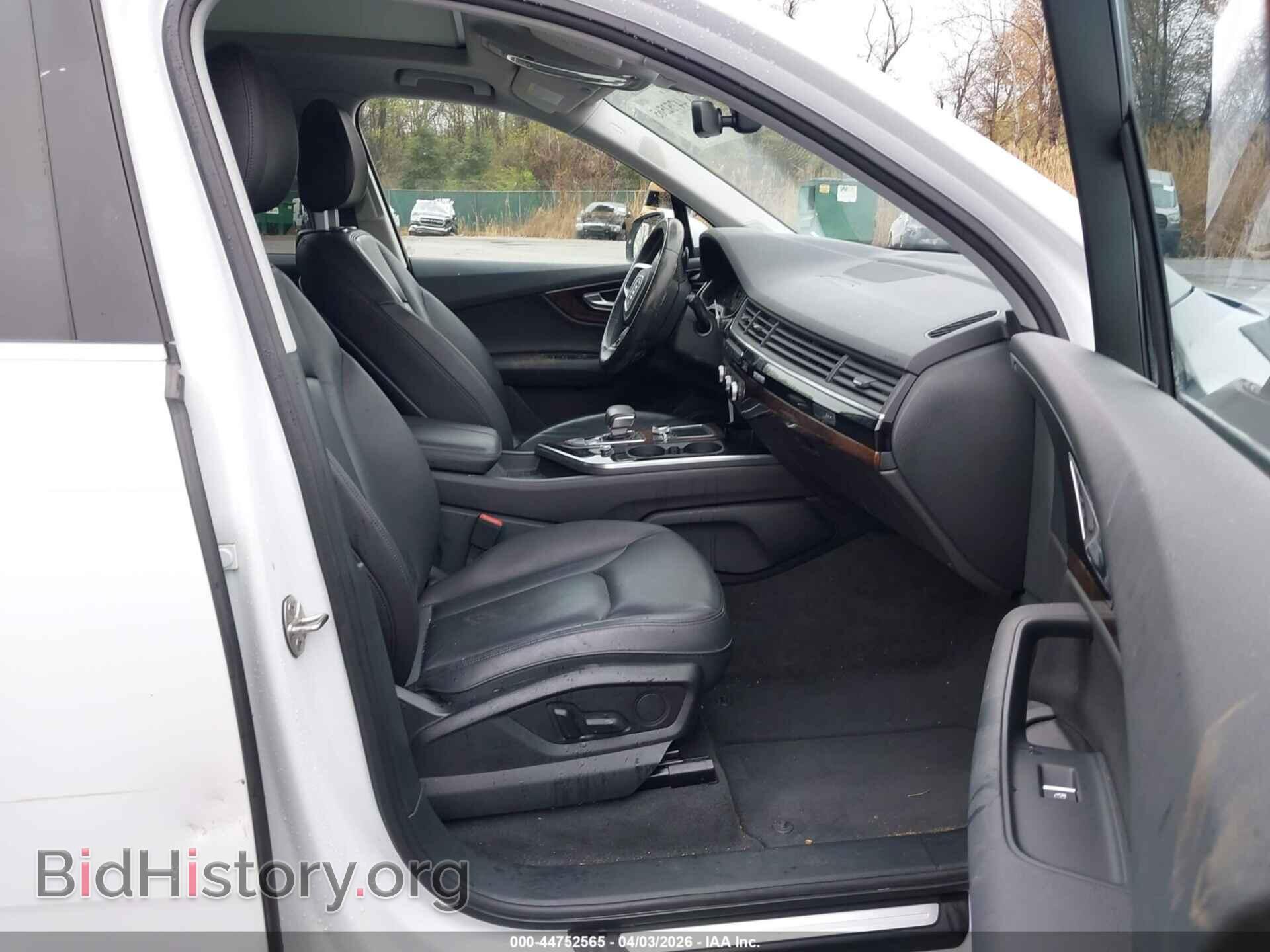 2018 AUDI Q7 - VIN: WA1LAAF75JD005185 - Фото 5