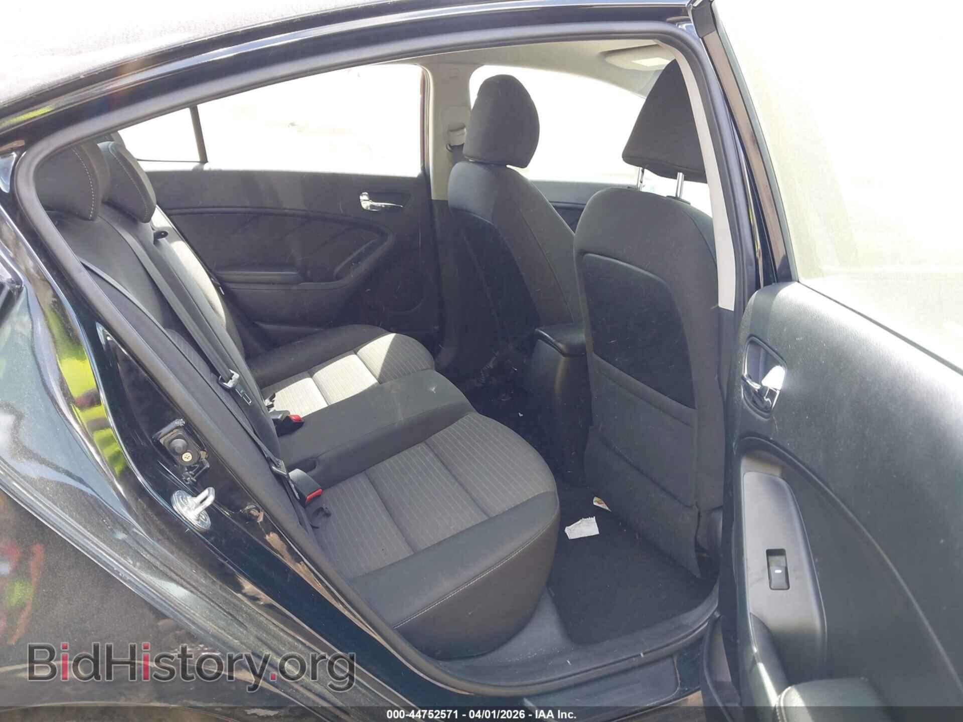 2016 KIA FORTE - VIN: KNAFX4A67G5541394 - Фото 8