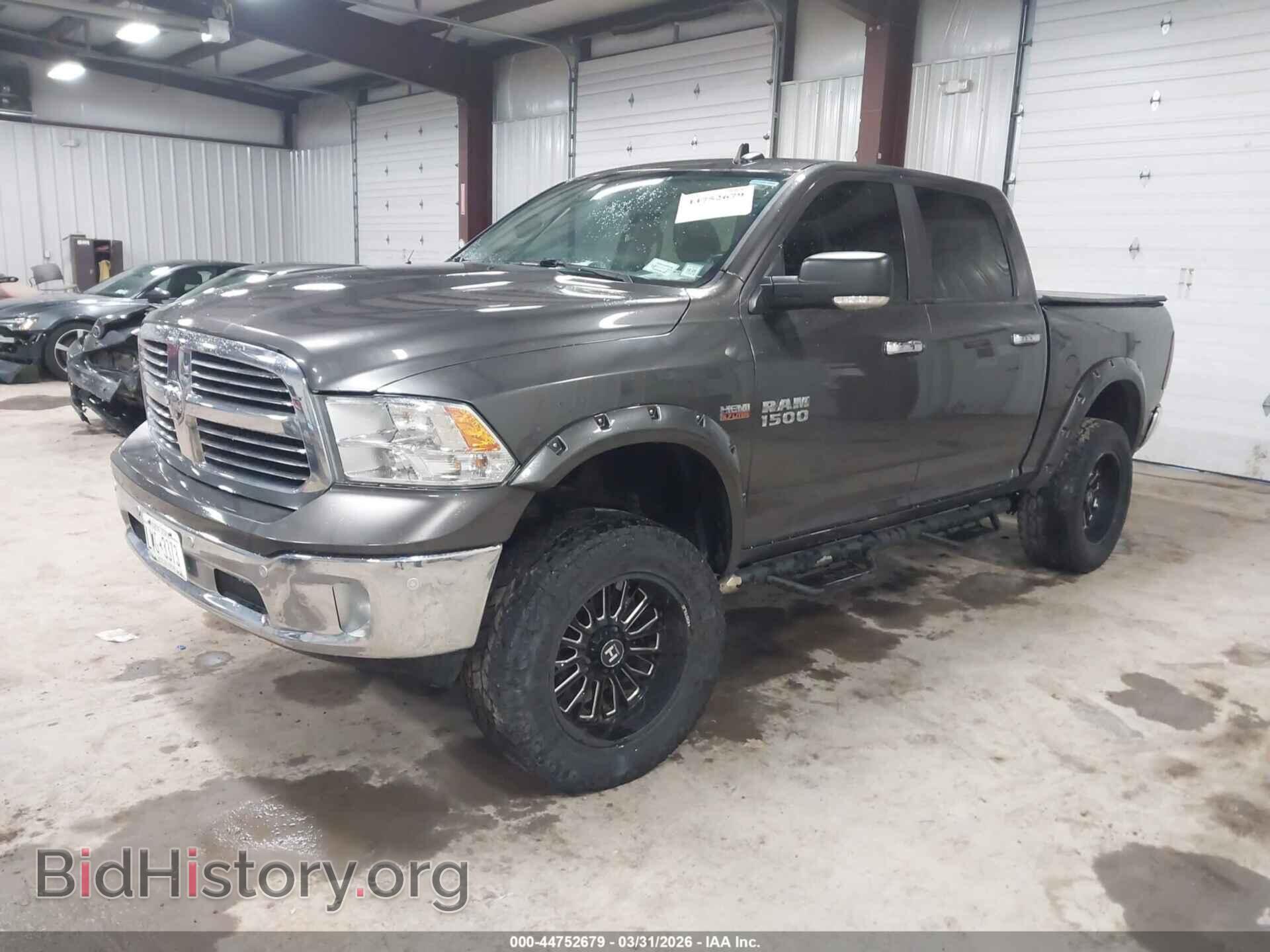 2016 RAM 1500 - VIN: 3C6RR7LT9GG276007 - Фото 2