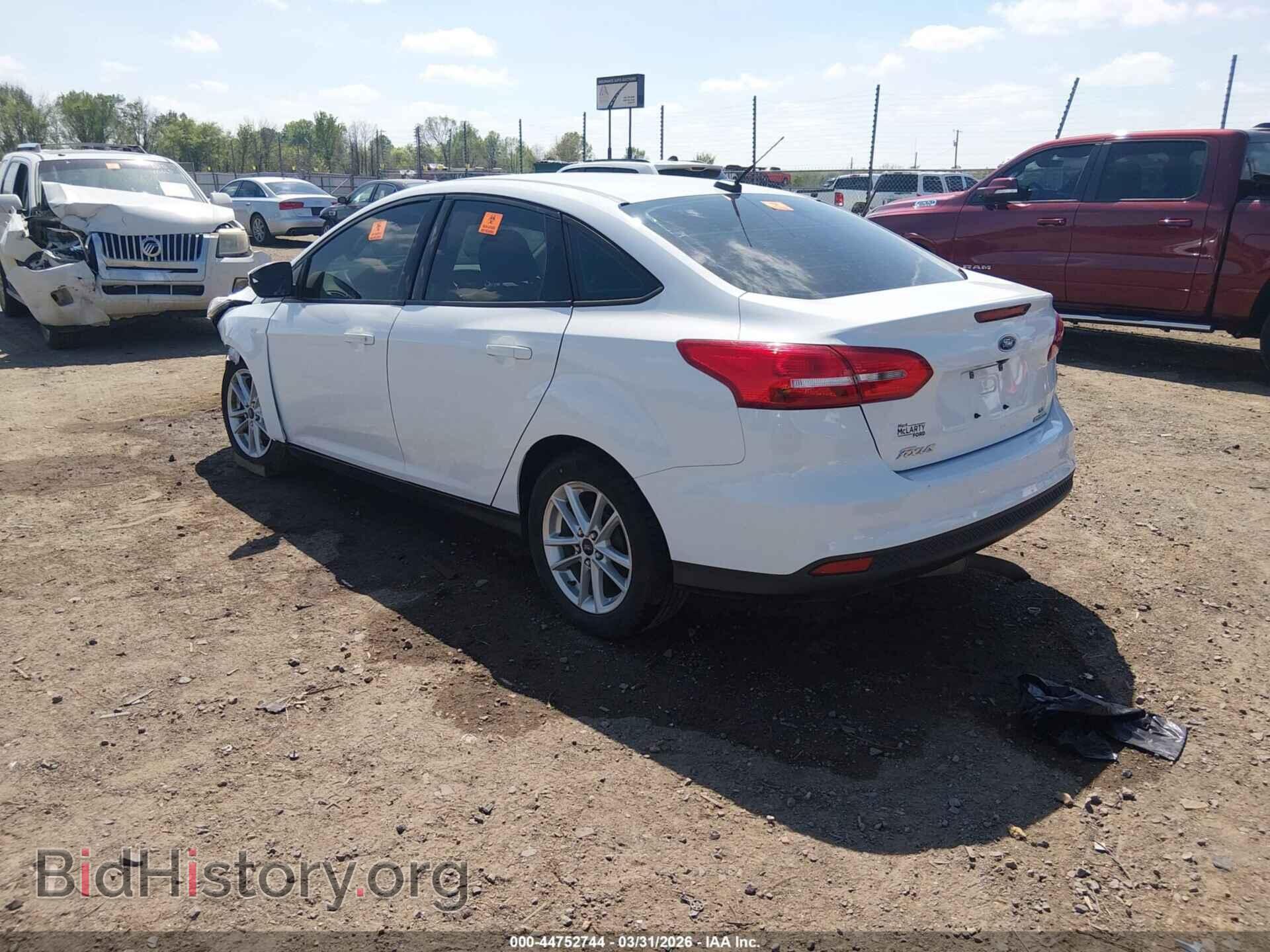 2016 FORD FOCUS - VIN: 1FADP3F22GL241757 - Фото 3