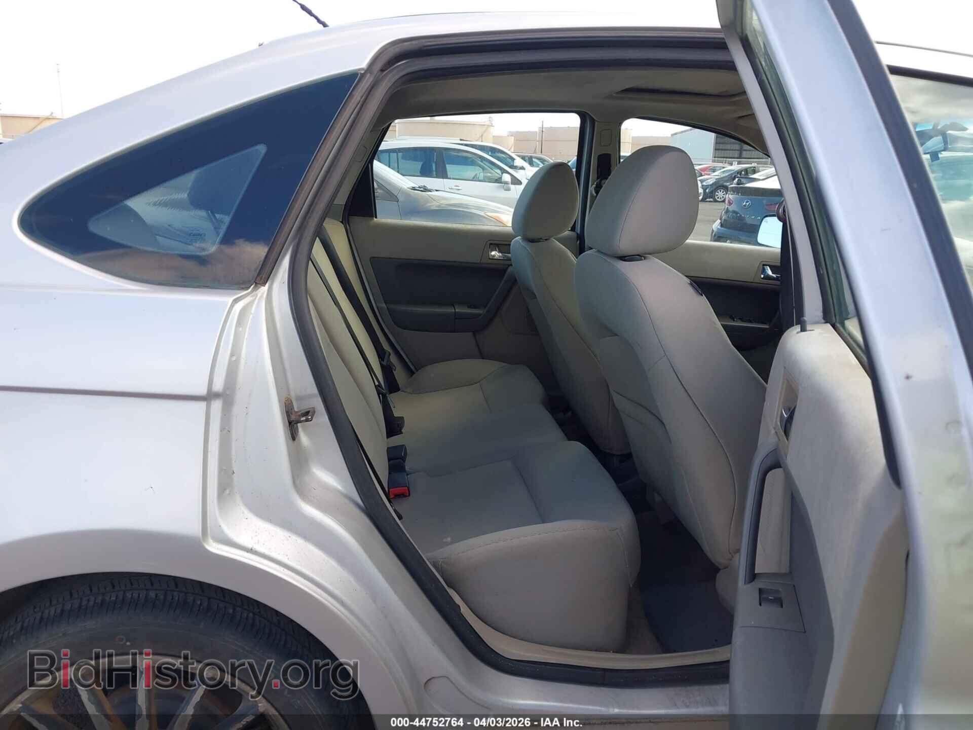 2011 FORD FOCUS - VIN: 1FAHP3GN5BW184665 - Фото 8