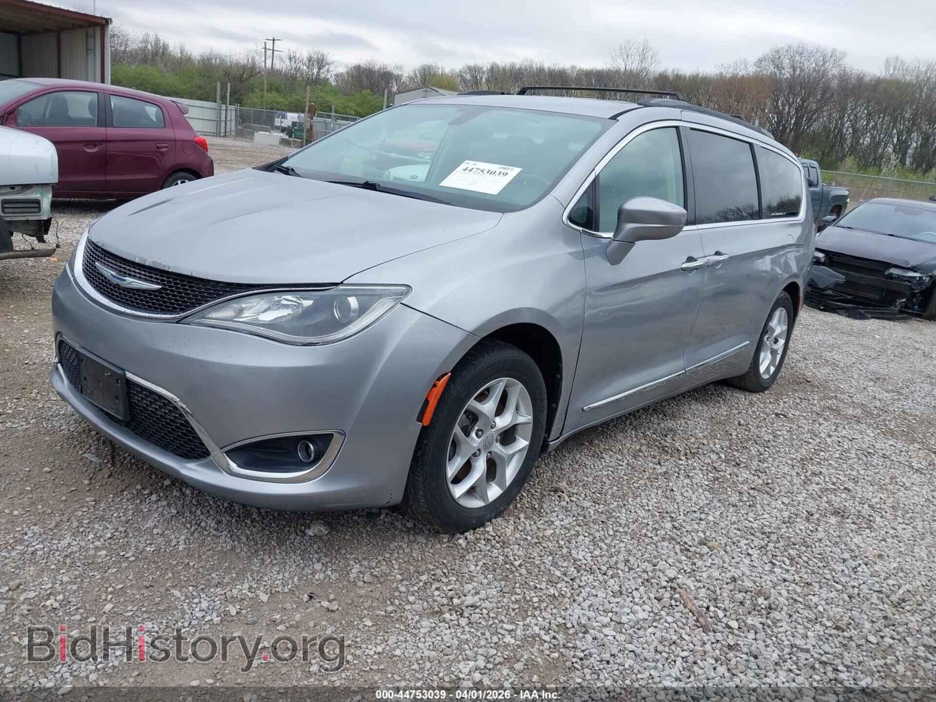 2017 CHRYSLER PACIFICA - VIN: 2C4RC1BG9HR507754 - Фото 2