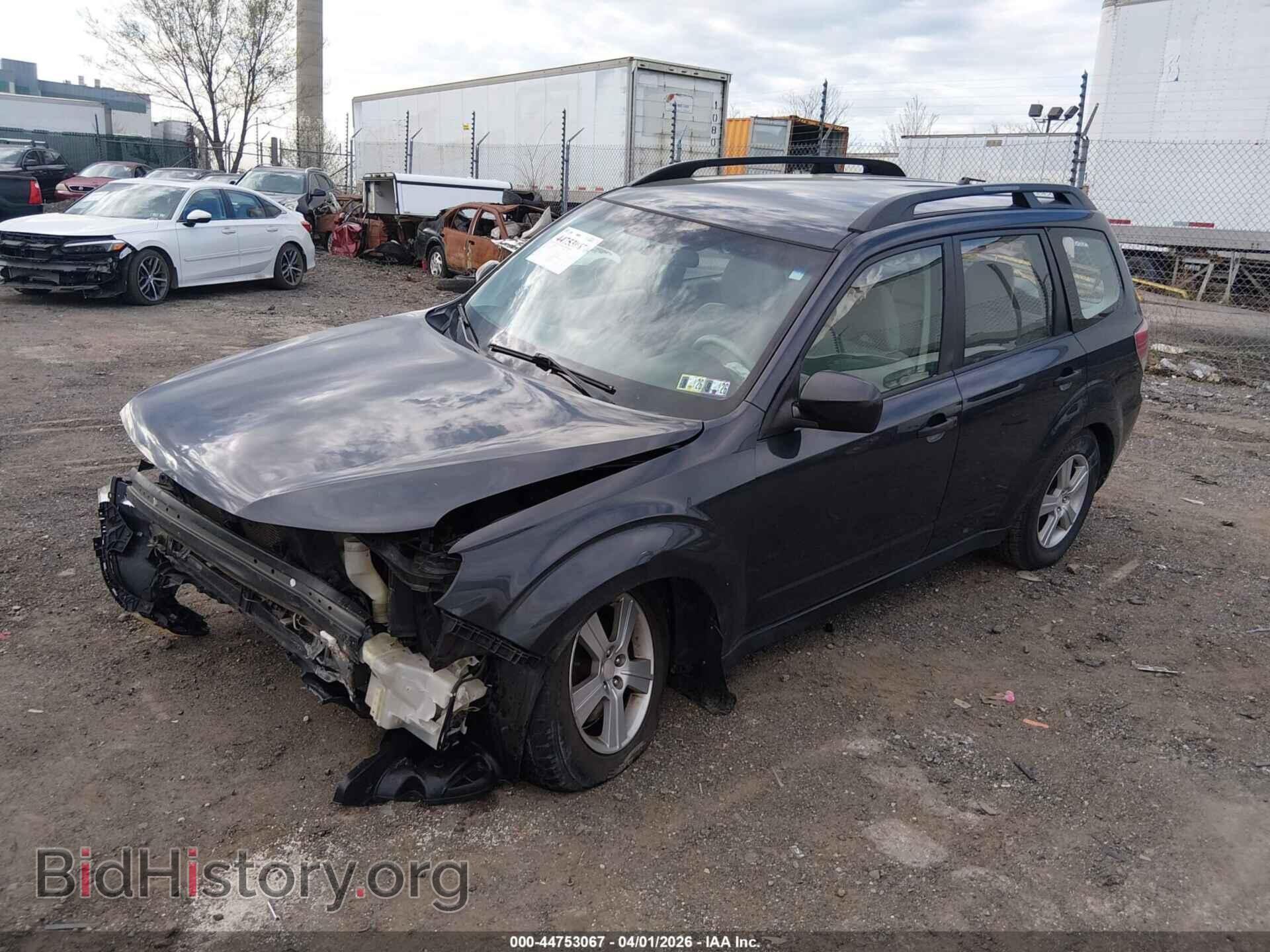 2011 SUBARU FORESTER - VIN: JF2SHABC1BG735645 - Фото 2