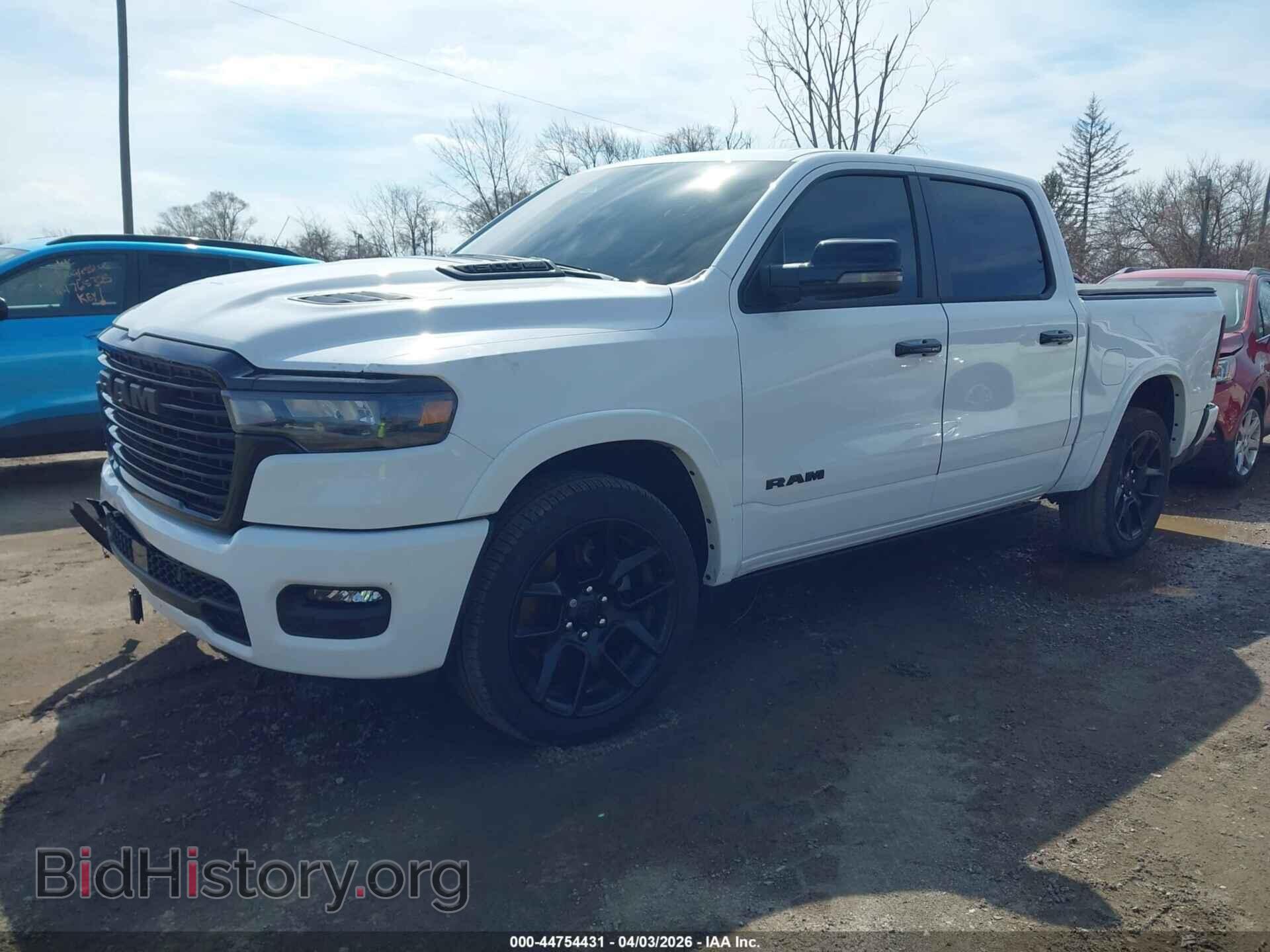 2025 RAM 1500 - VIN: 1C6SRFJP8SN715537 - Фото 2