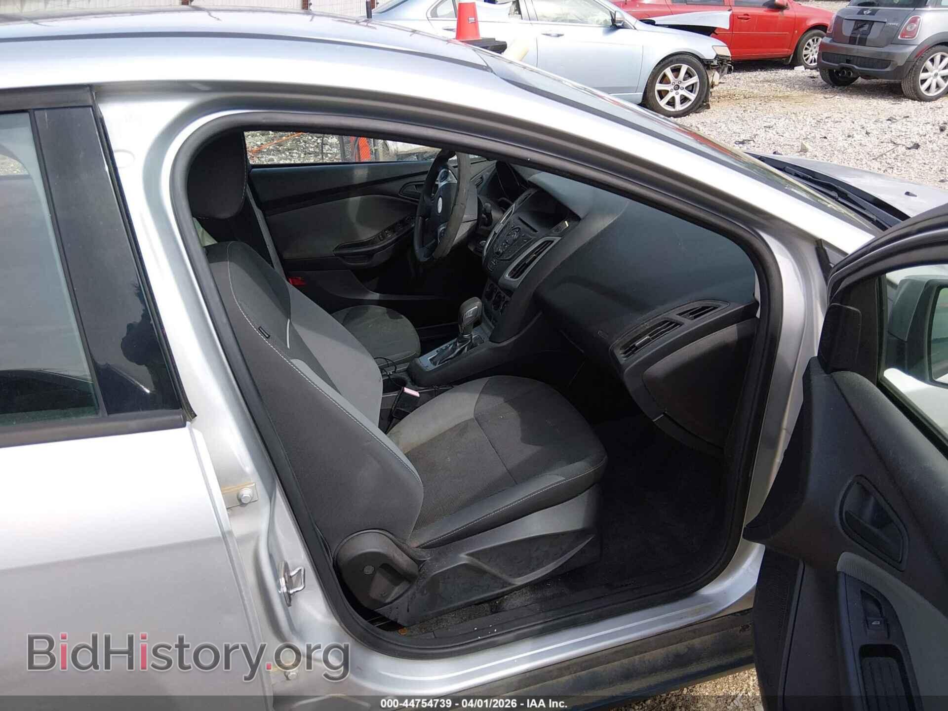 2012 FORD FOCUS - VIN: 1FAHP3F27CL270764 - Фото 5