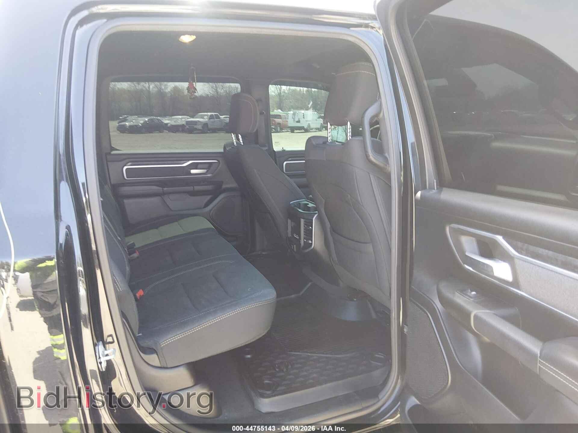 2019 RAM 1500 - VIN: 1C6SRFFT0KN859556 - Фото 8