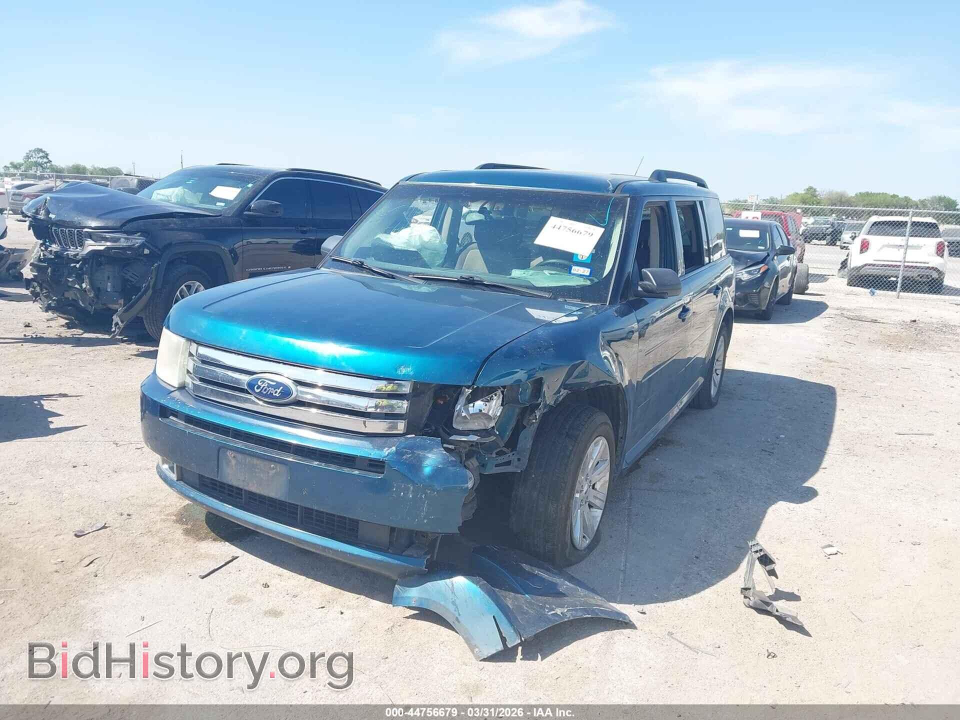 2011 FORD FLEX - VIN: 2FMGK5BC3BBD24974 - Photo 2