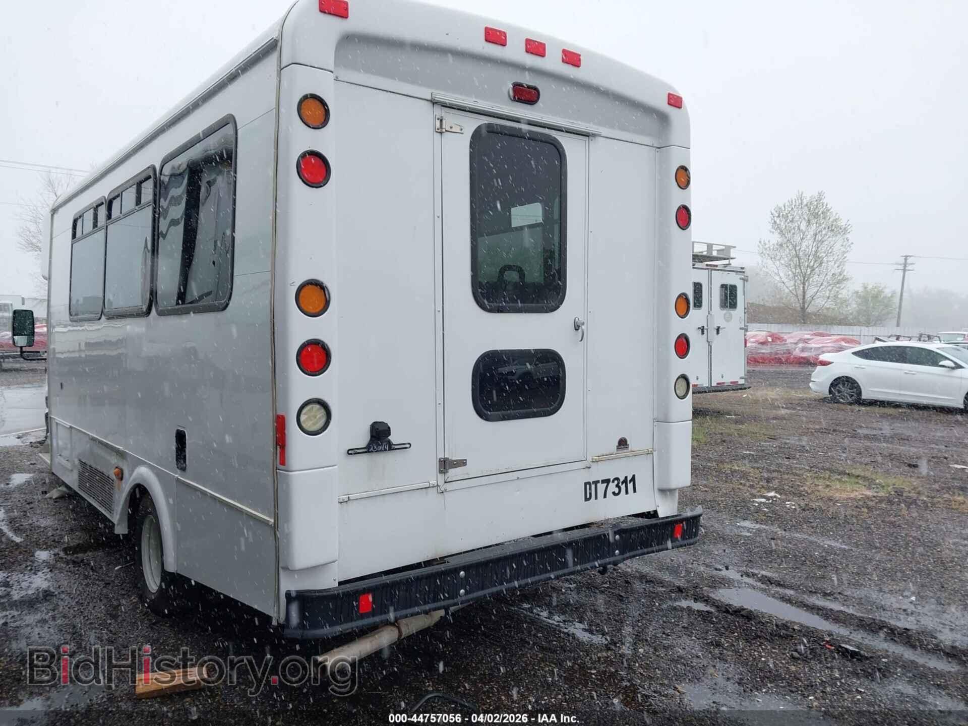 2017 FORD E-450 CUTAWAY - VIN: 1FDFE4FS1HDC57311 - Фото 3