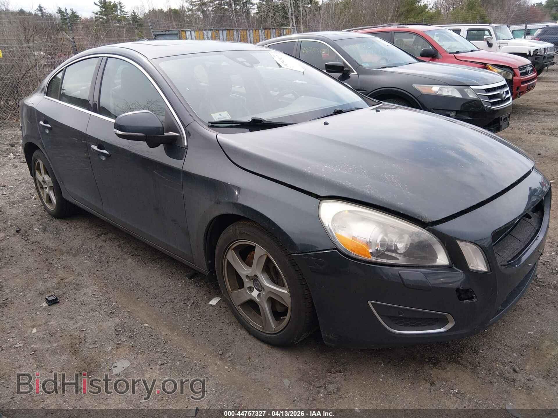 Фотография YV1612FS7D2200440 - VOLVO S60 2013