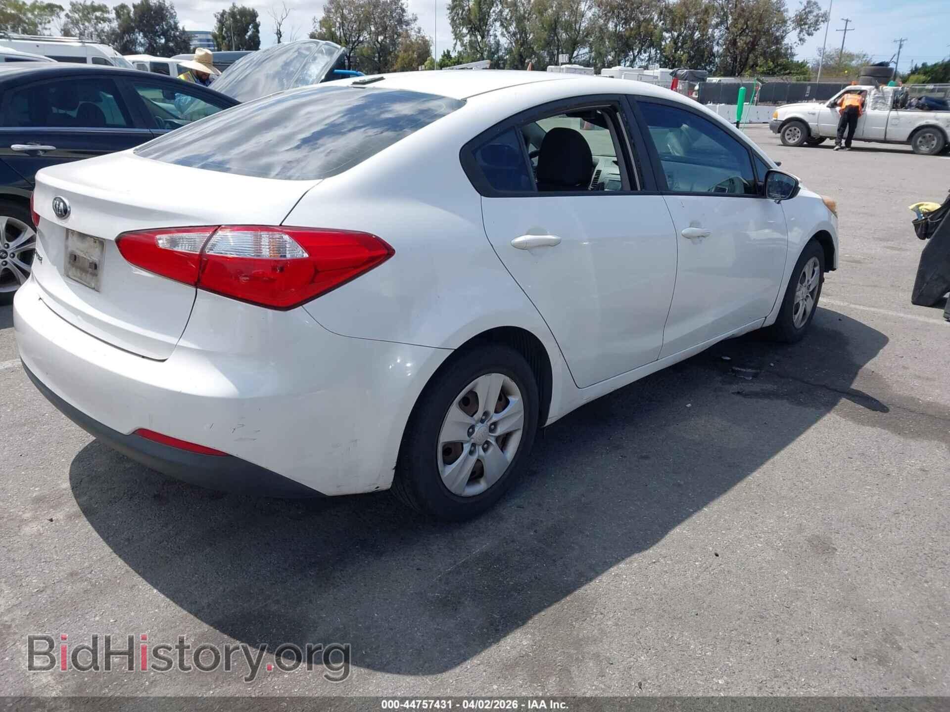 2016 KIA FORTE - VIN: KNAFX4A65G5549400 - Фото 4