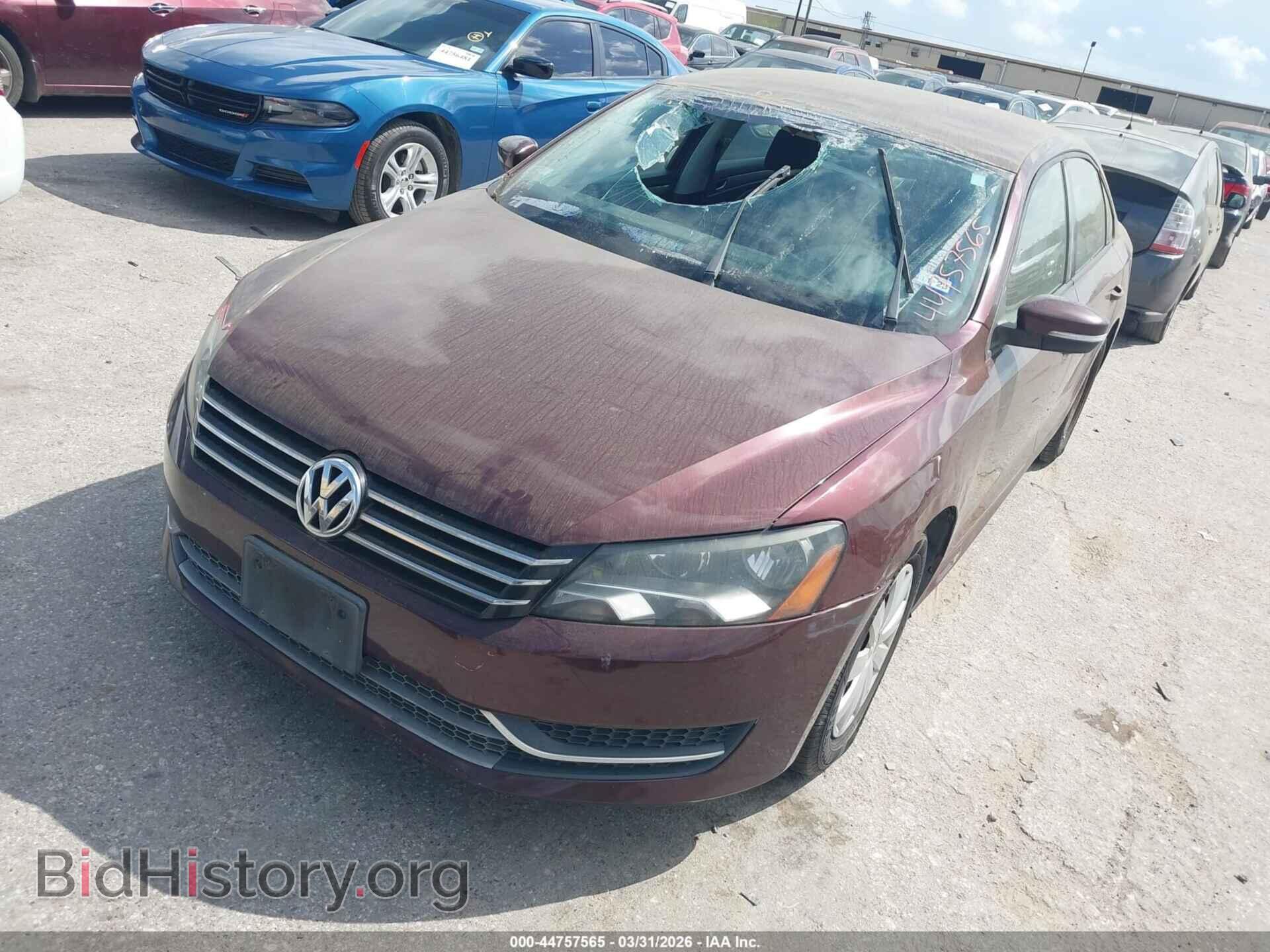 2013 VOLKSWAGEN PASSAT - VIN: 1VWAP7A35DC045213 - Фото 2