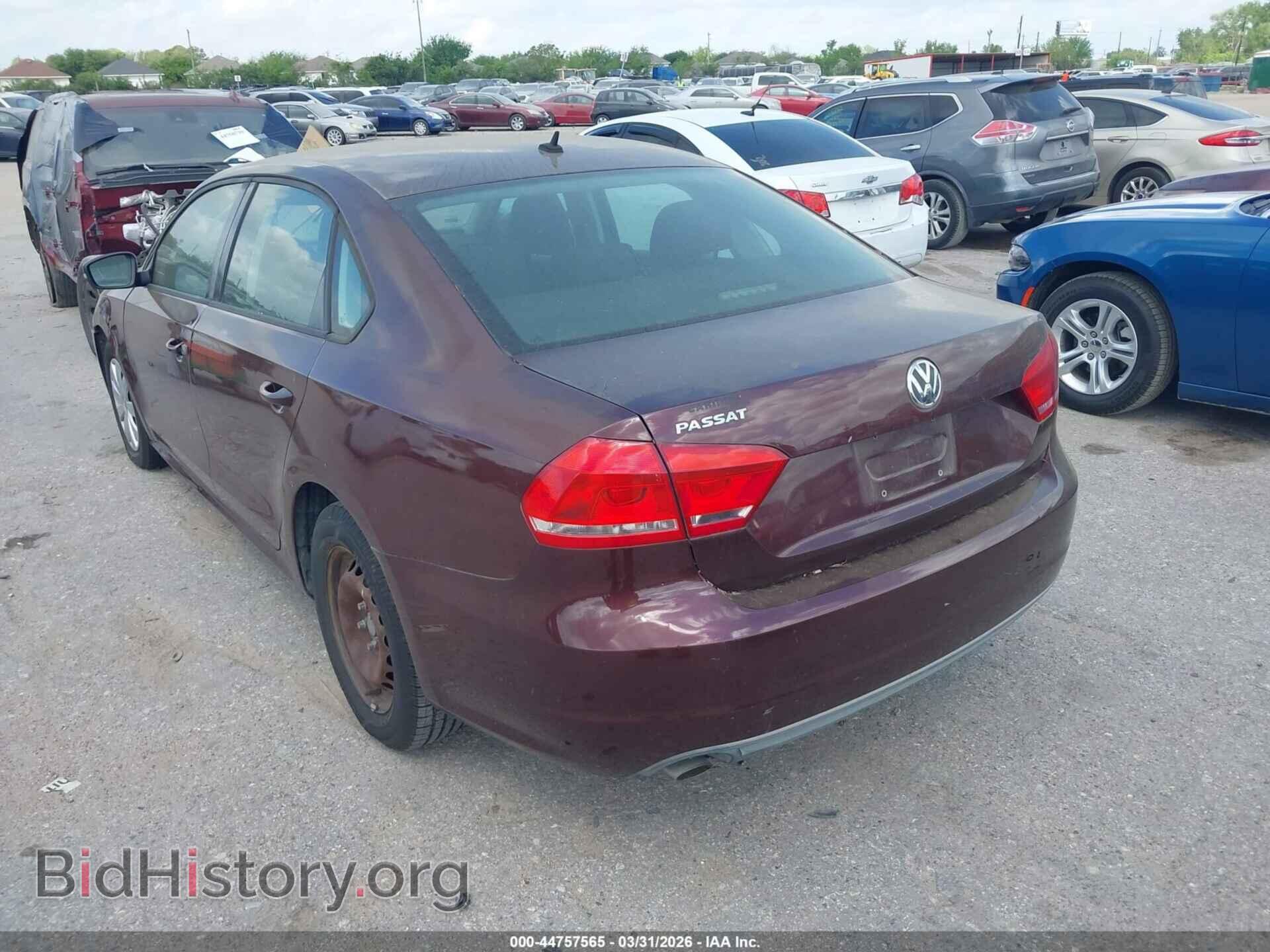 2013 VOLKSWAGEN PASSAT - VIN: 1VWAP7A35DC045213 - Фото 3