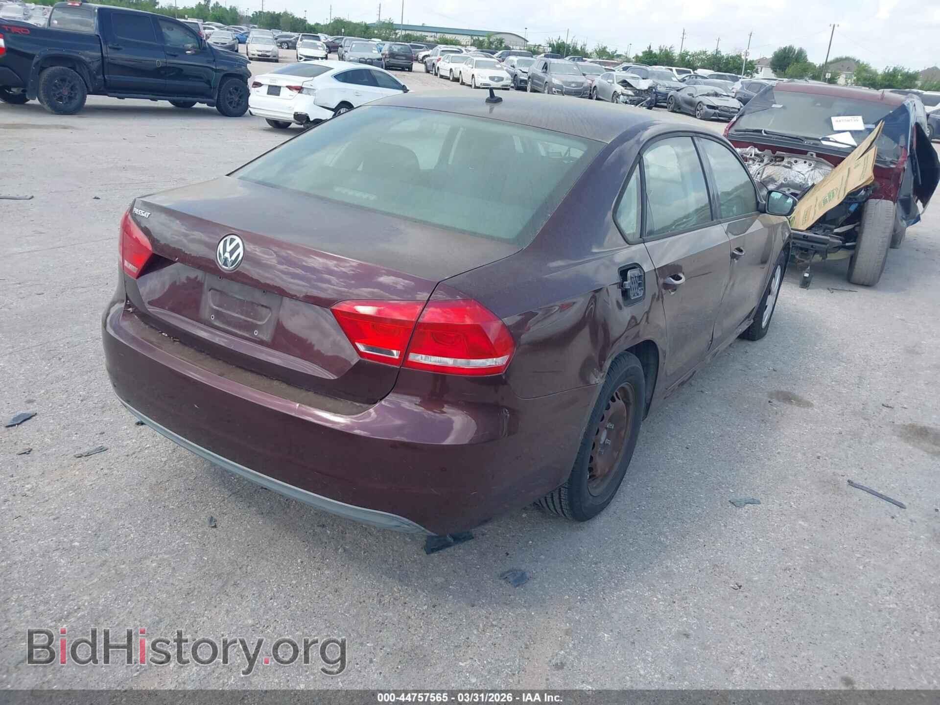 2013 VOLKSWAGEN PASSAT - VIN: 1VWAP7A35DC045213 - Фото 4