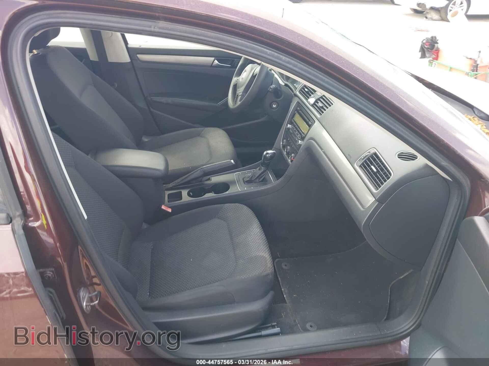 2013 VOLKSWAGEN PASSAT - VIN: 1VWAP7A35DC045213 - Фото 5