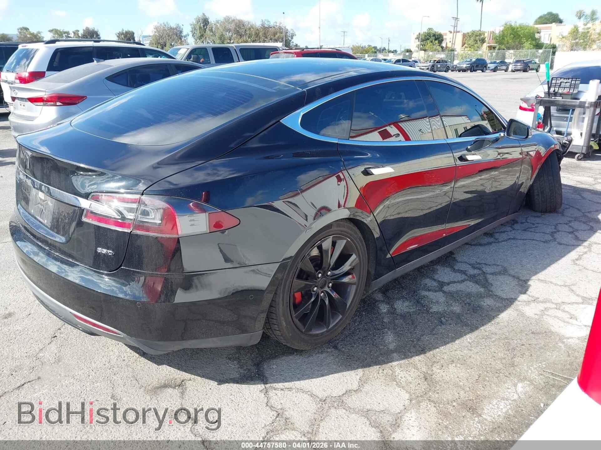 2015 TESLA MODEL S - VIN: 5YJSA1H24FF092726 - Photo 4