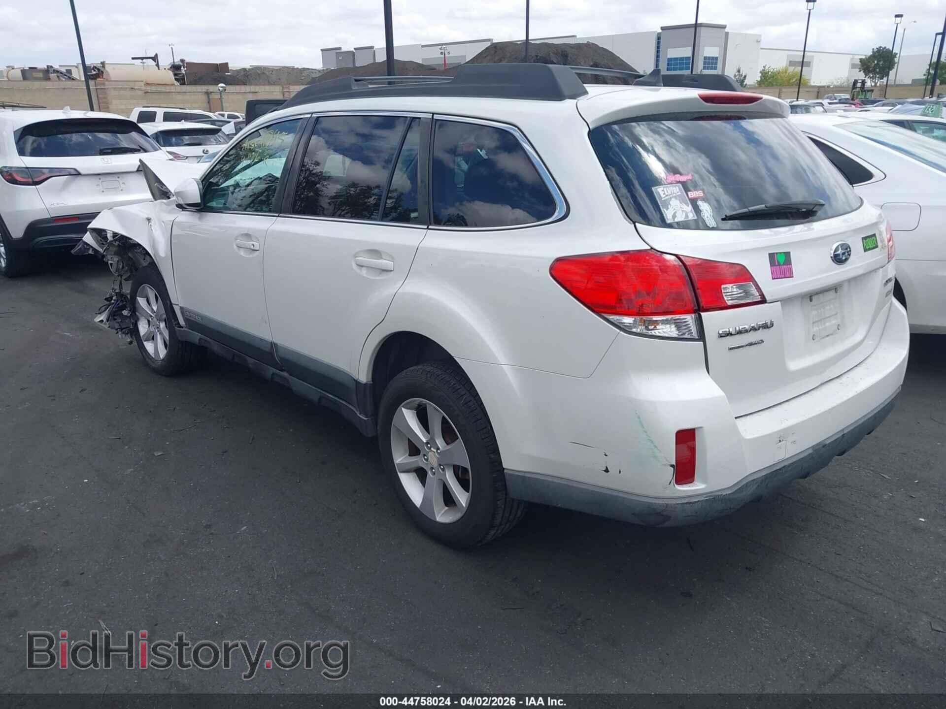 2014 SUBARU OUTBACK - VIN: 4S4BRBCC2E3233704 - Фото 3