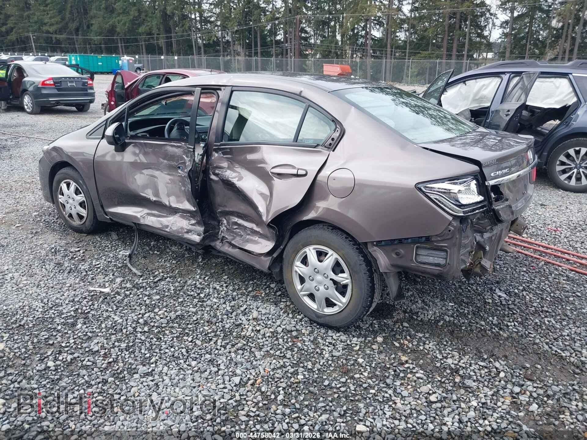 2014 HONDA CIVIC - VIN: 2HGFB2F57EH533096 - Фото 3