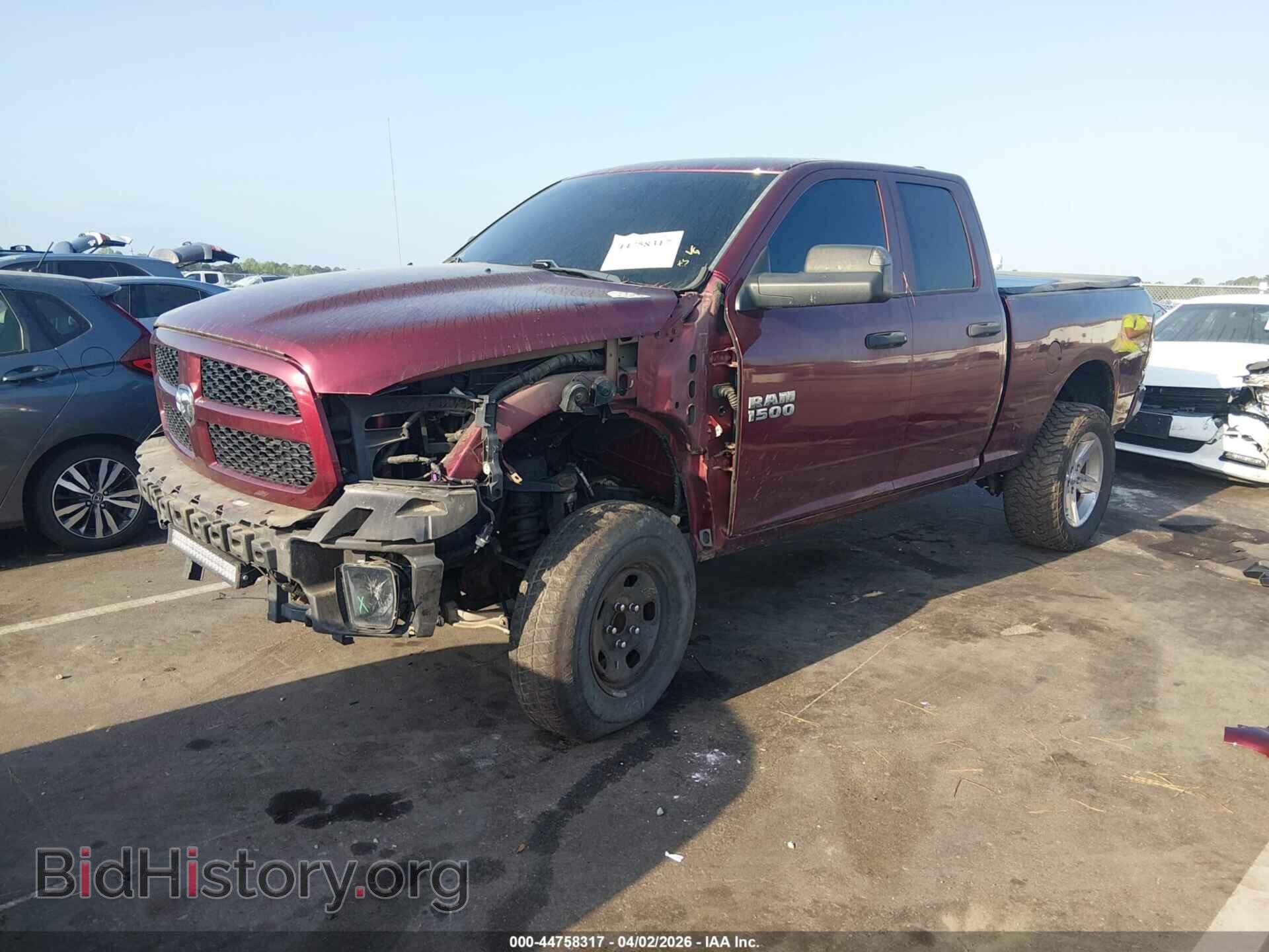 2018 RAM 1500 - VIN: 1C6RR7FT6JS138677 - Фото 2