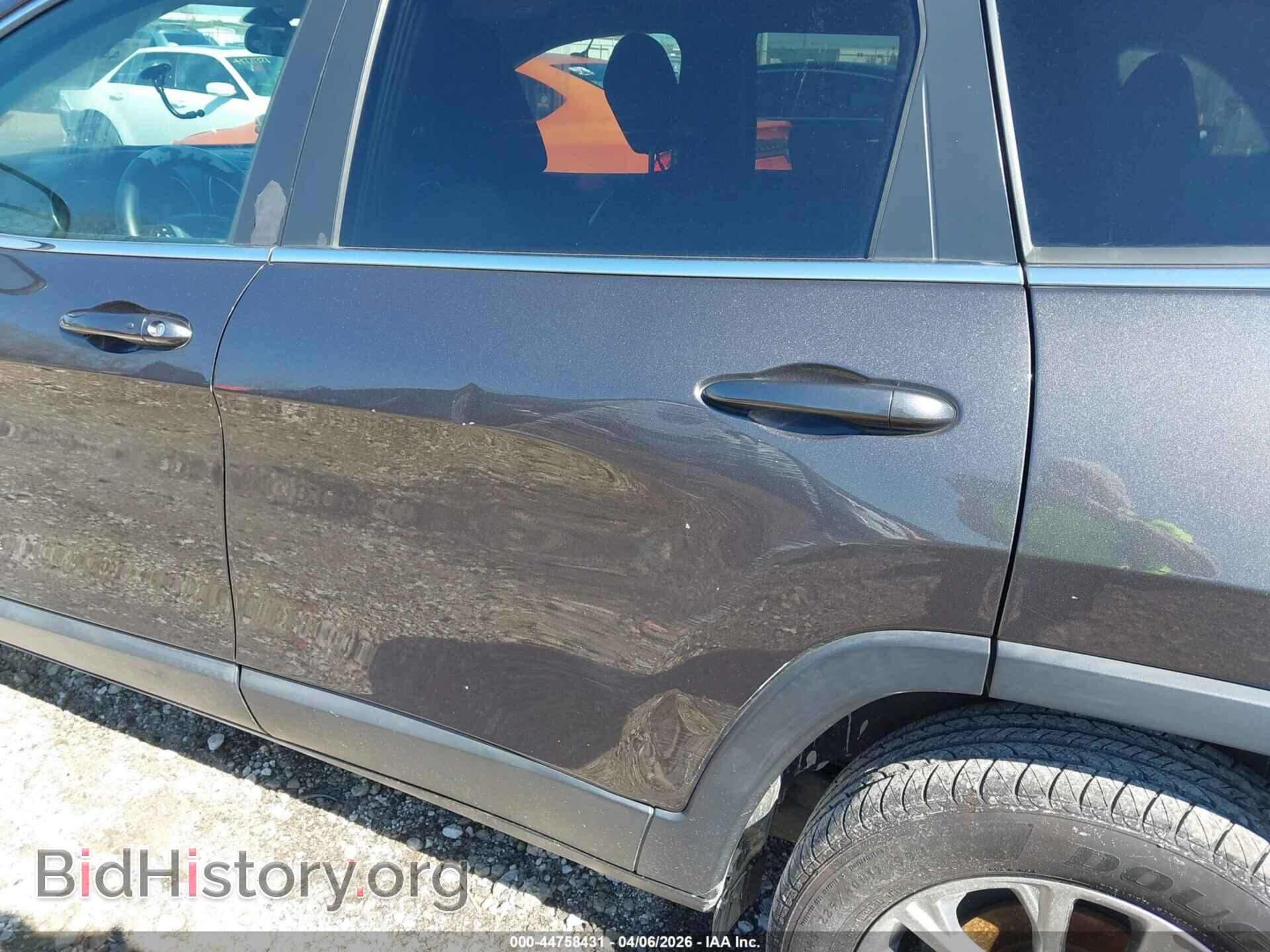 2019 JEEP CHEROKEE - VIN: 1C4PJLLB5KD434467 - Фото 6